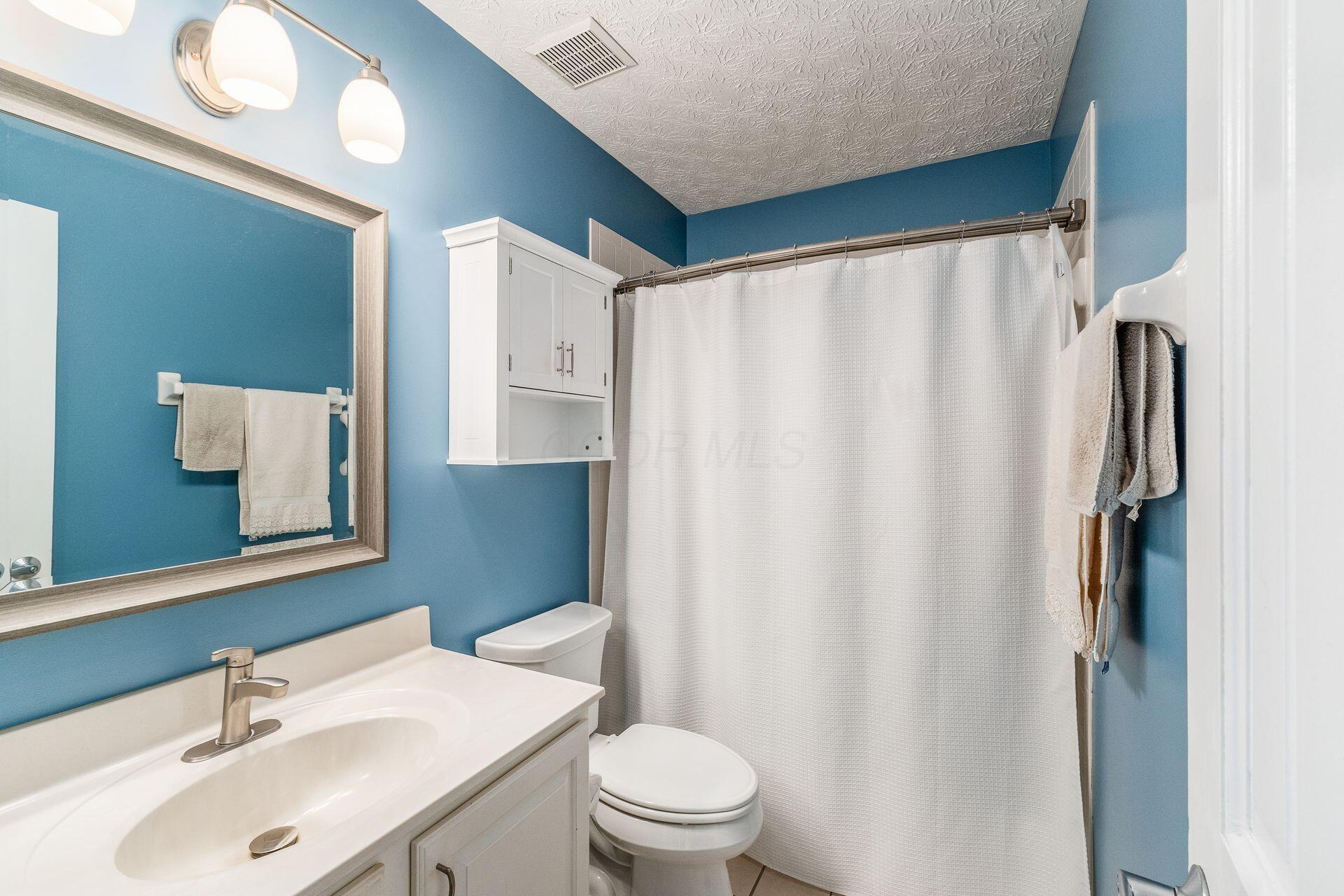 181 Royal Farm E Property Photo 23