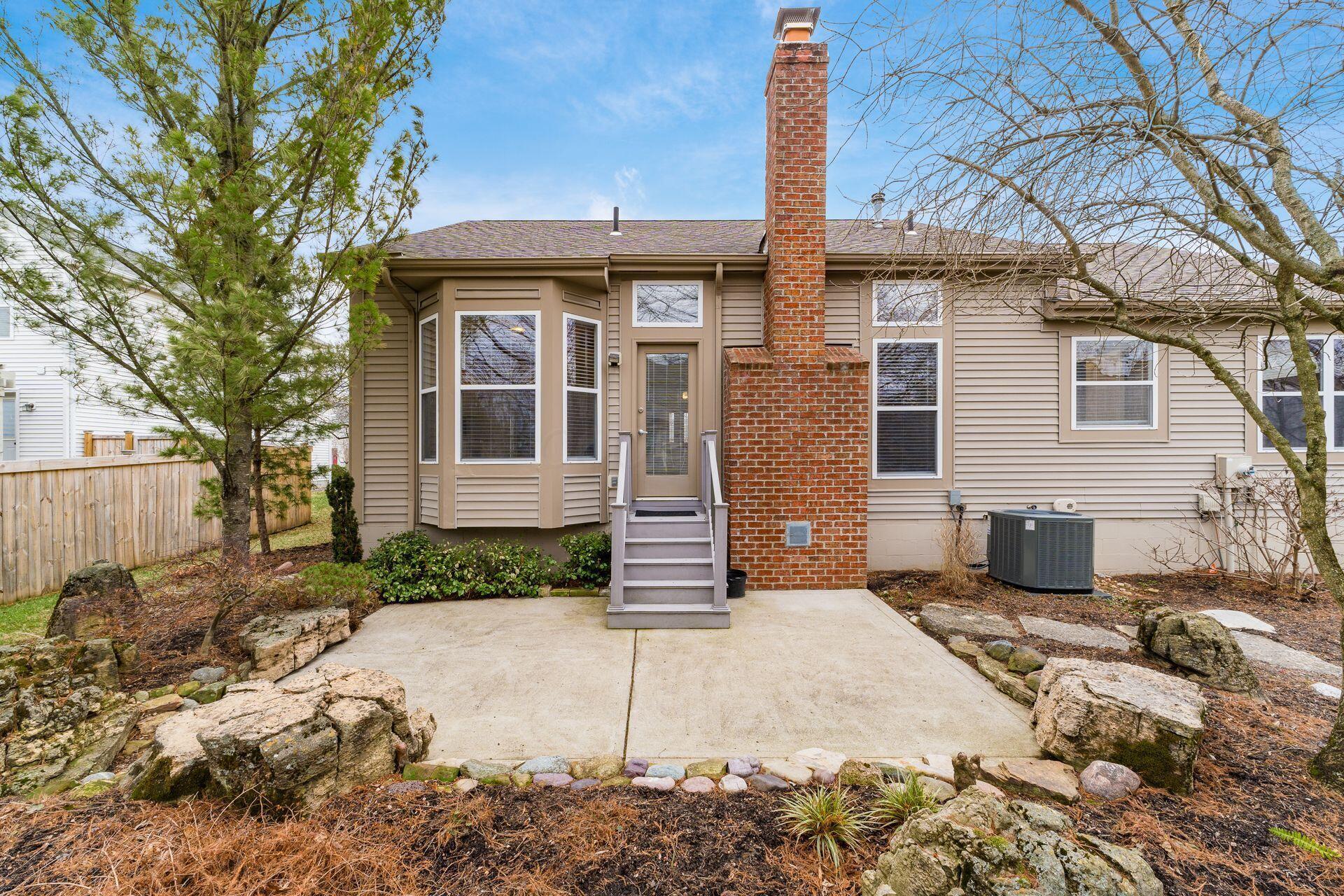 181 Royal Farm E Property Photo 27