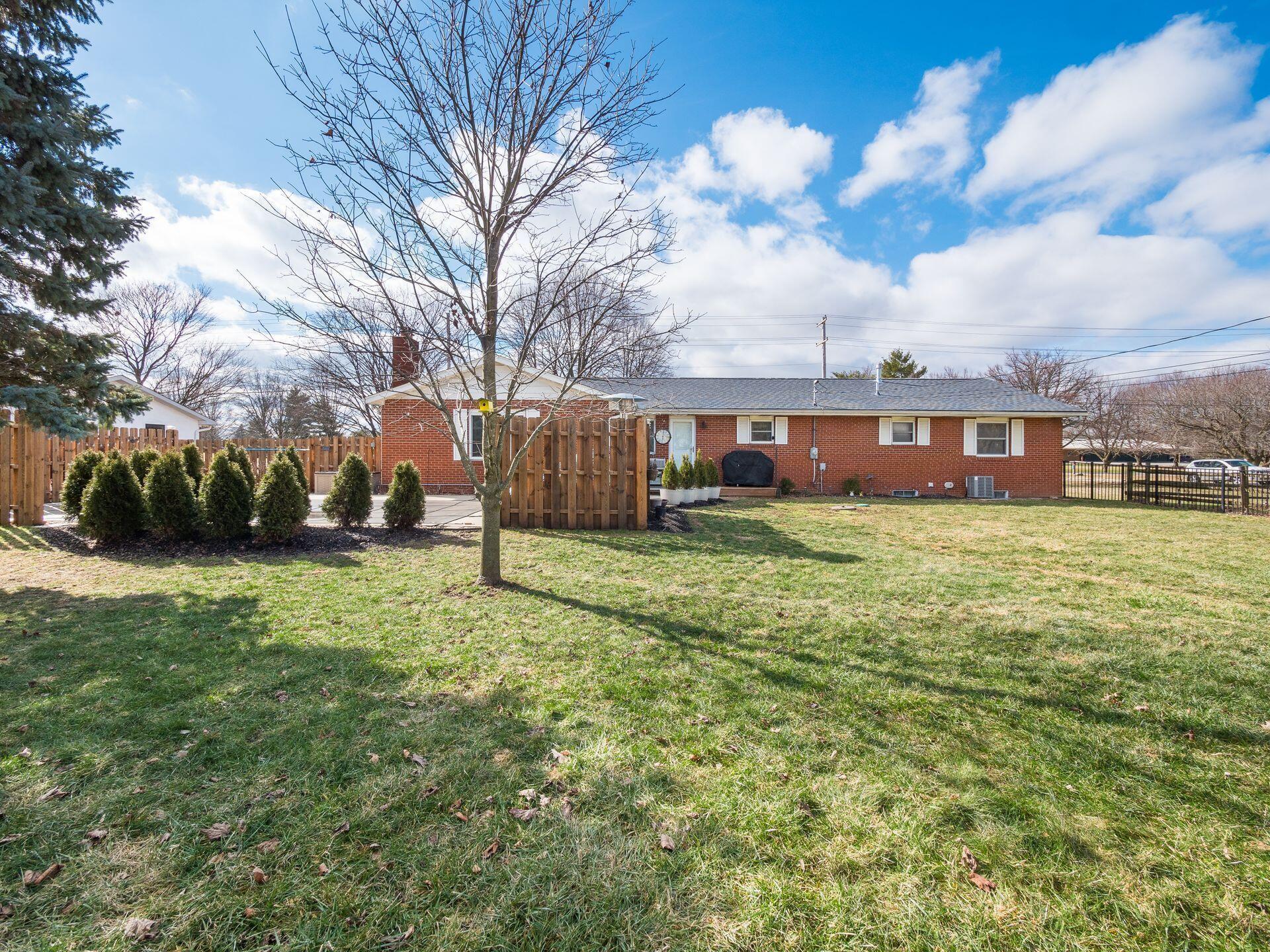 1018 Alton Darby Creek Road Property Photo 17