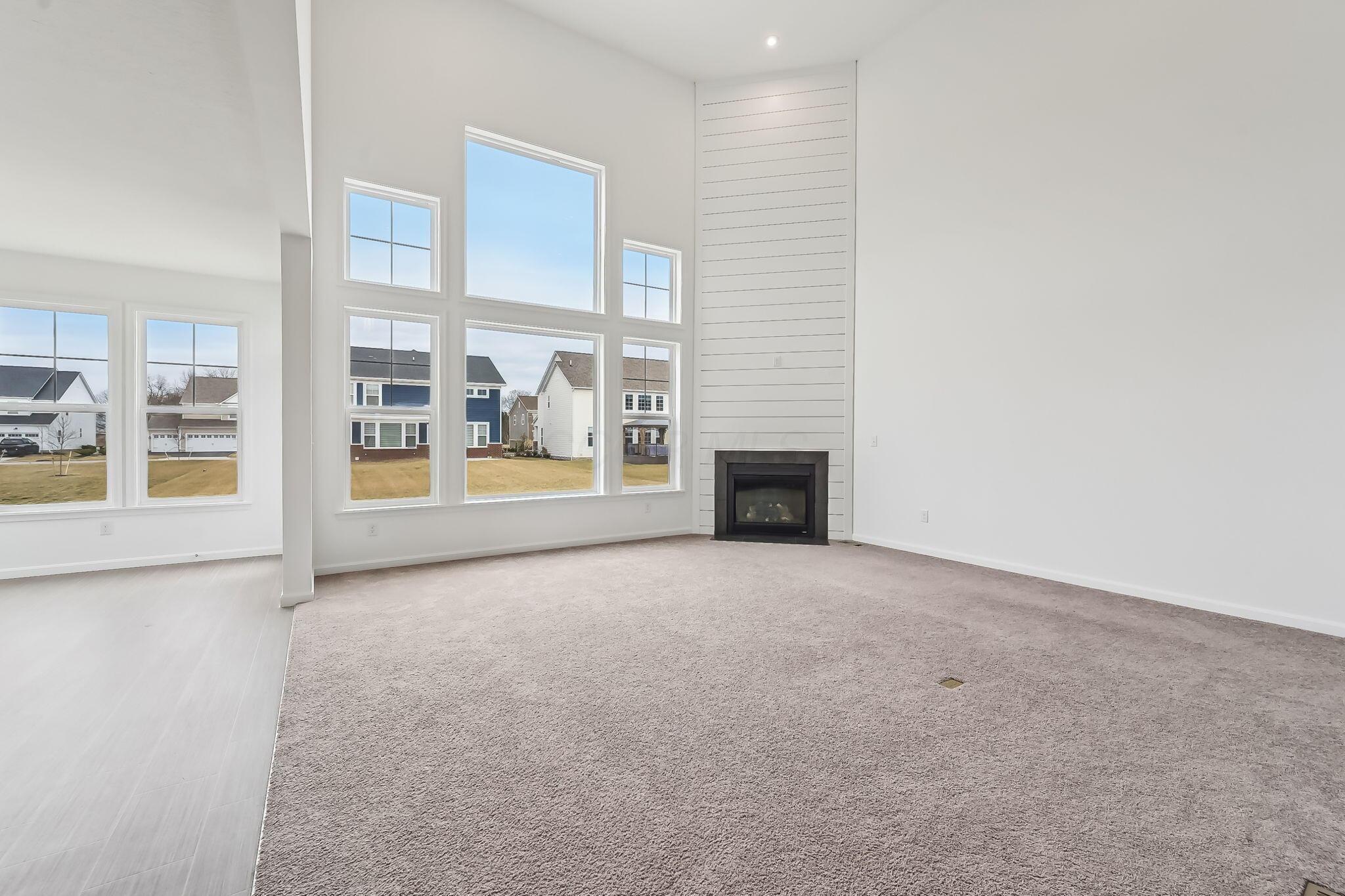 8496 Apricot Way Property Photo 16