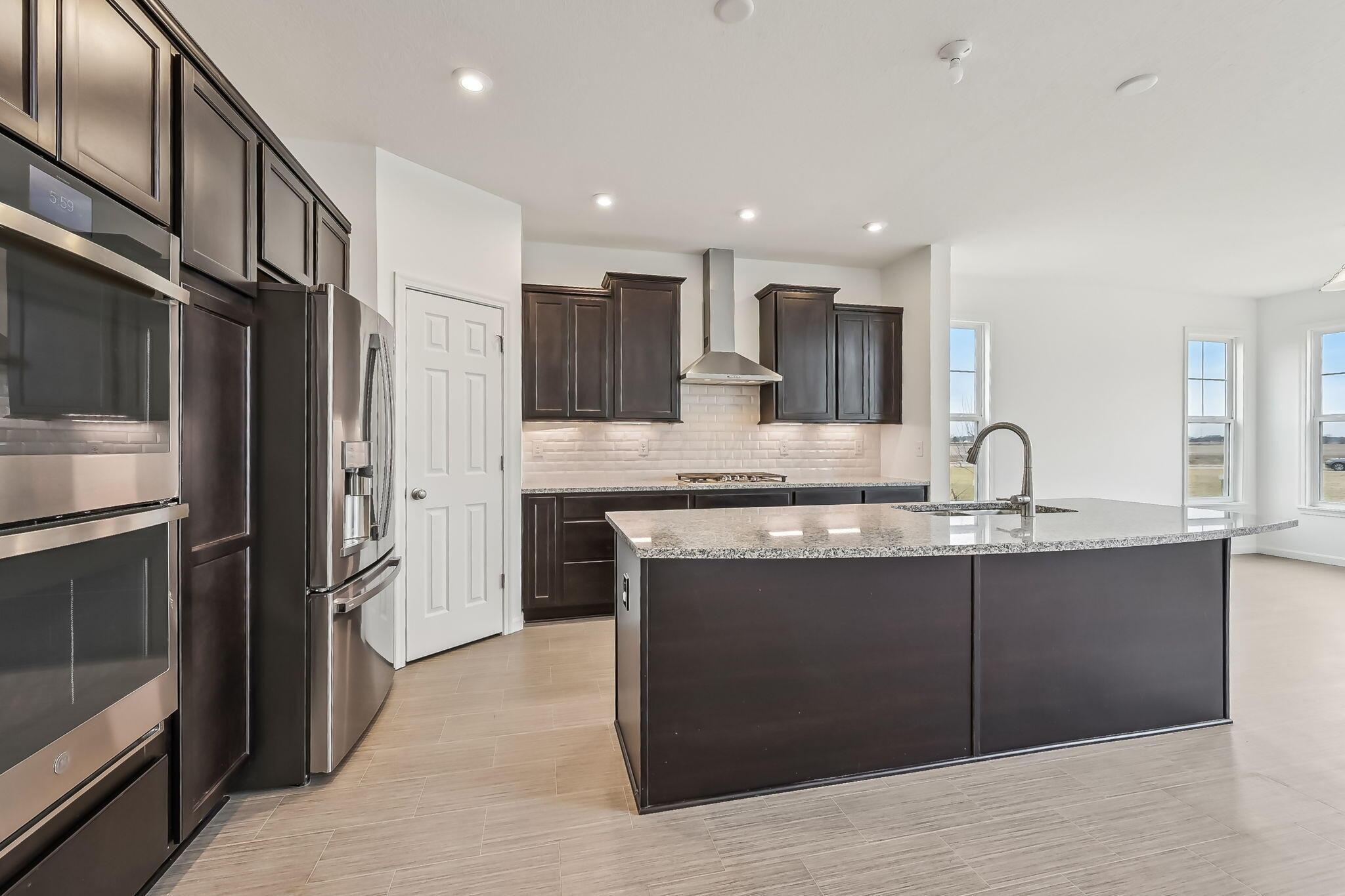 8496 Apricot Way Property Photo 22