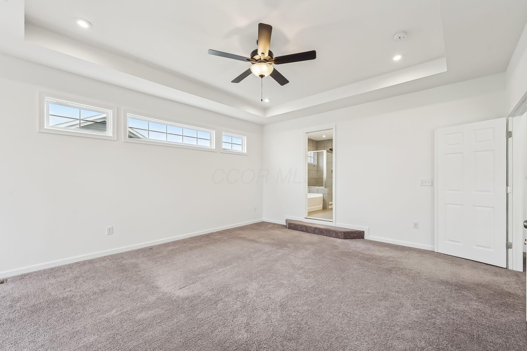 8496 Apricot Way Property Photo 32