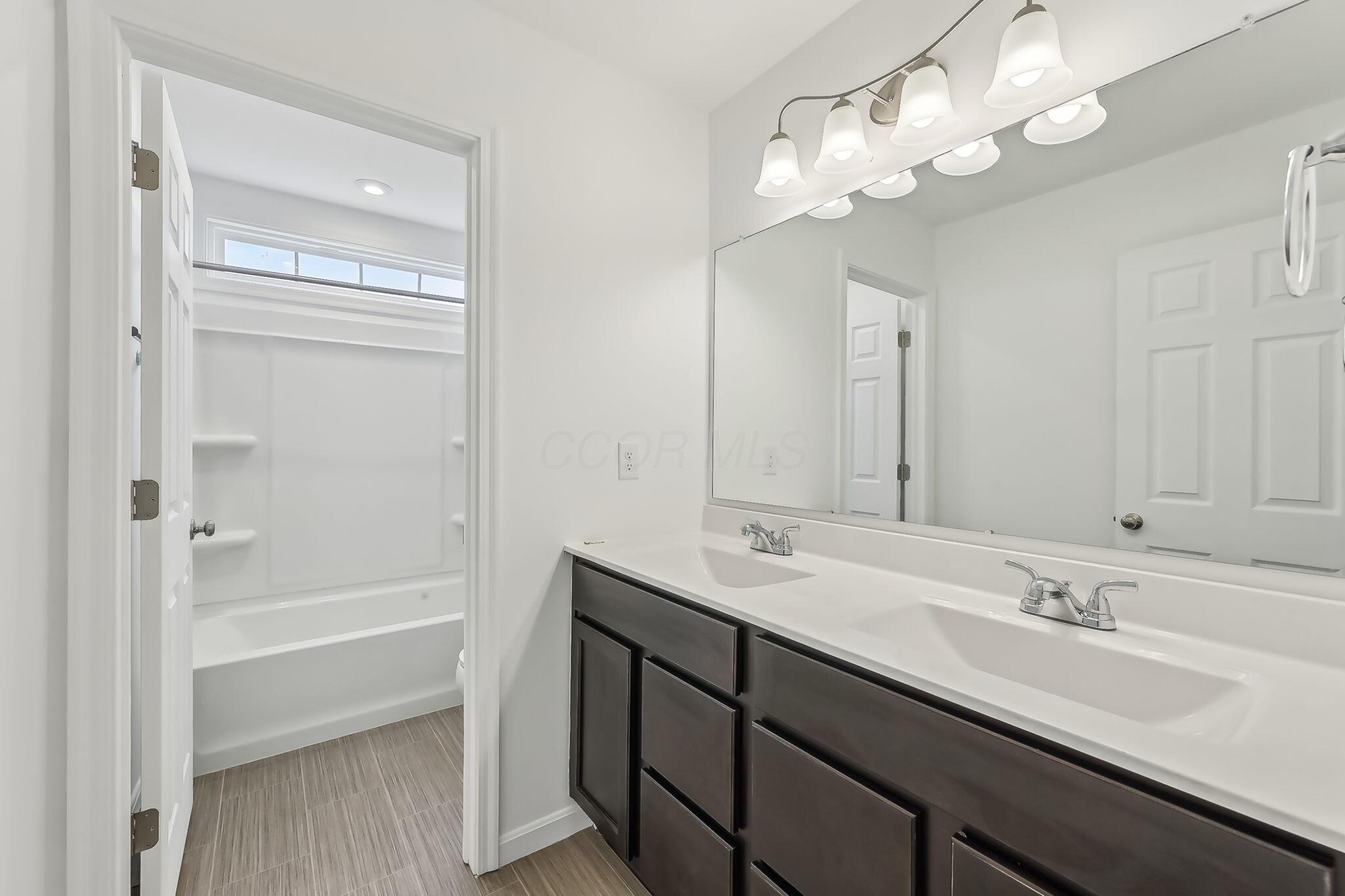 8496 Apricot Way Property Photo 47