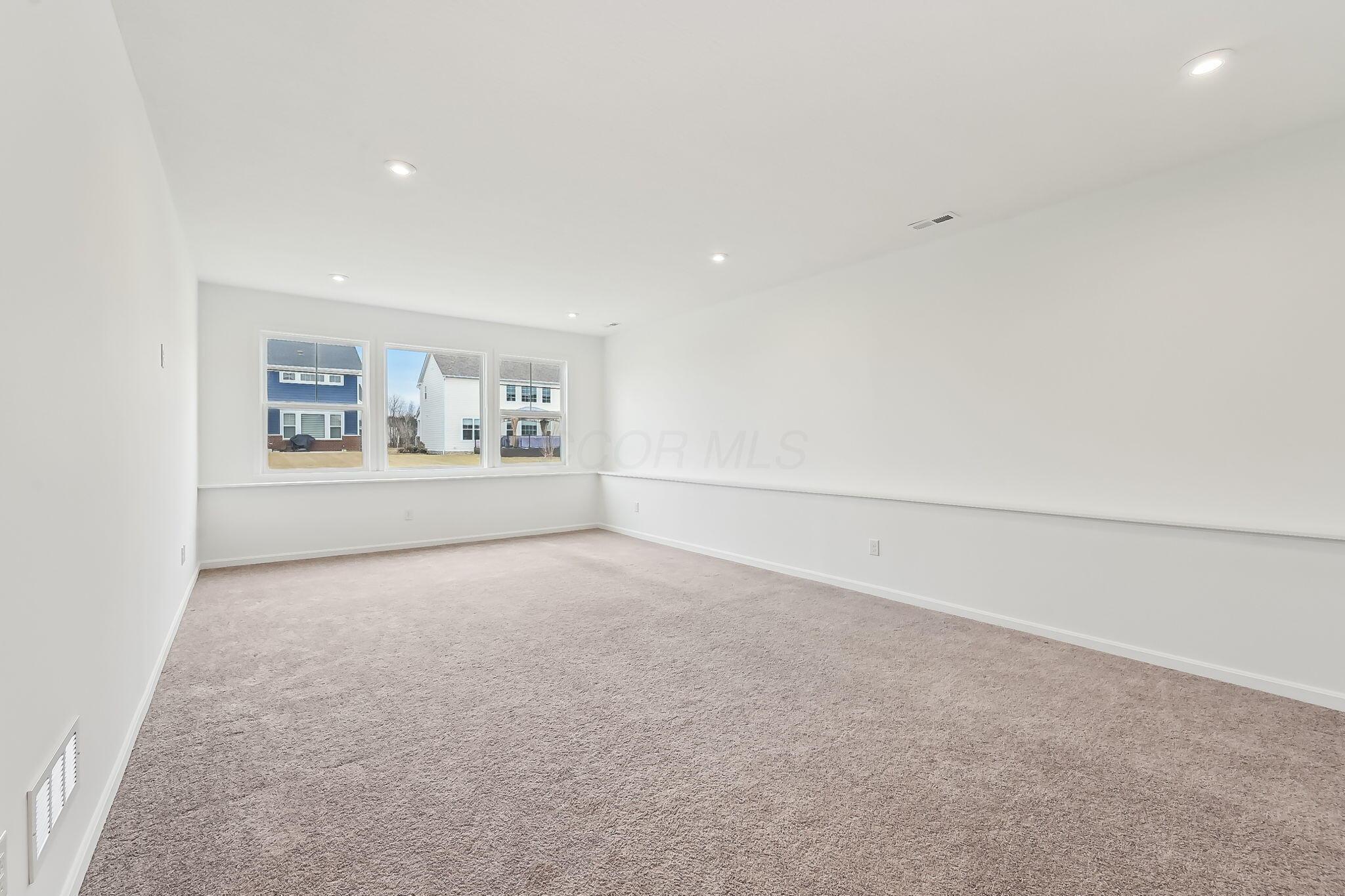 8496 Apricot Way Property Photo 49