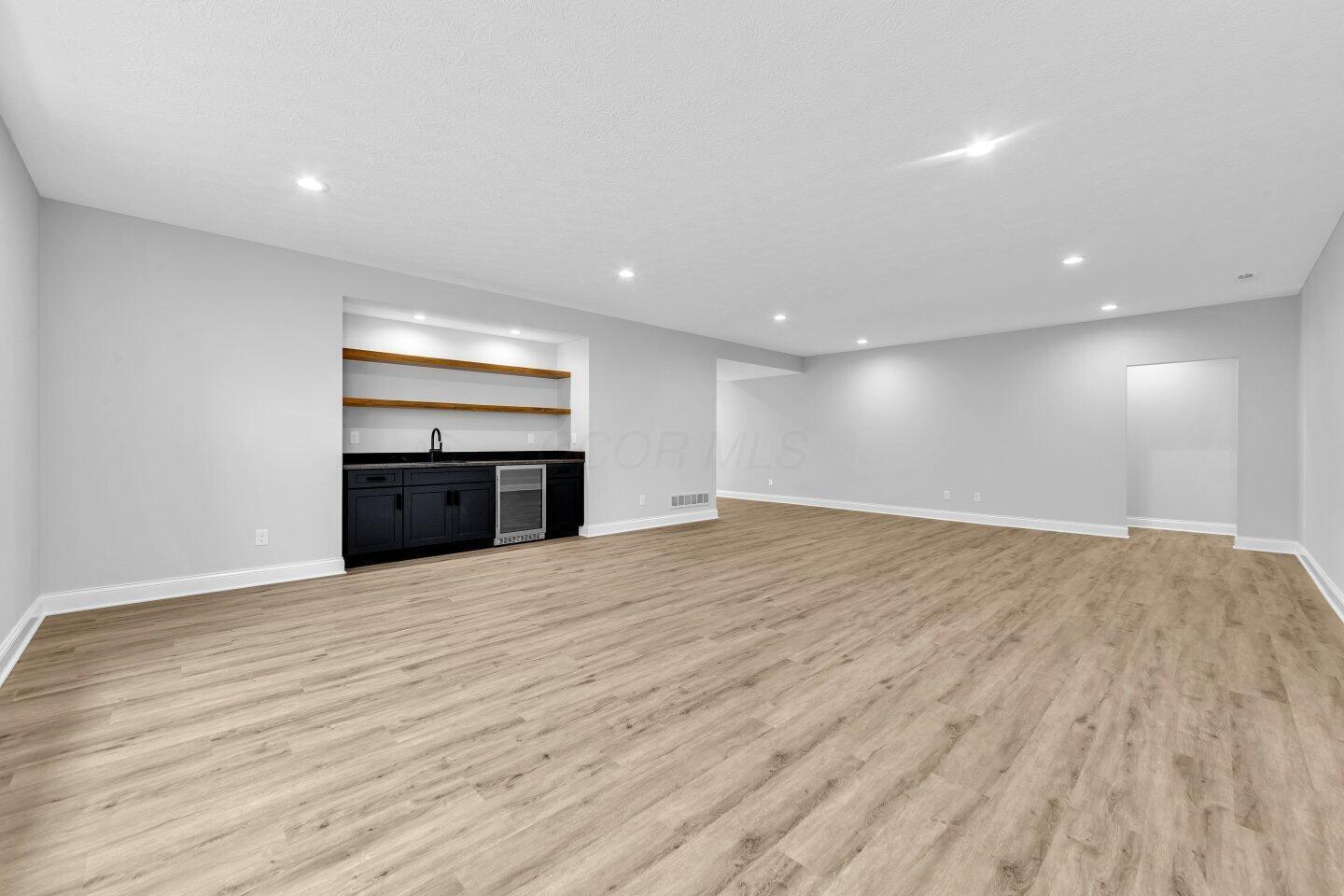 6076 Victory Lane Property Photo 30