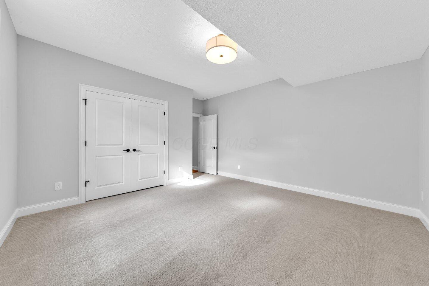 6076 Victory Lane Property Photo 37
