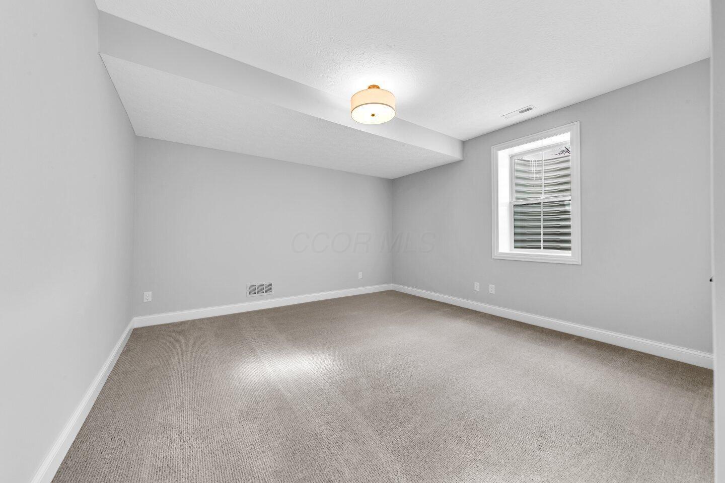 6076 Victory Lane Property Photo 38