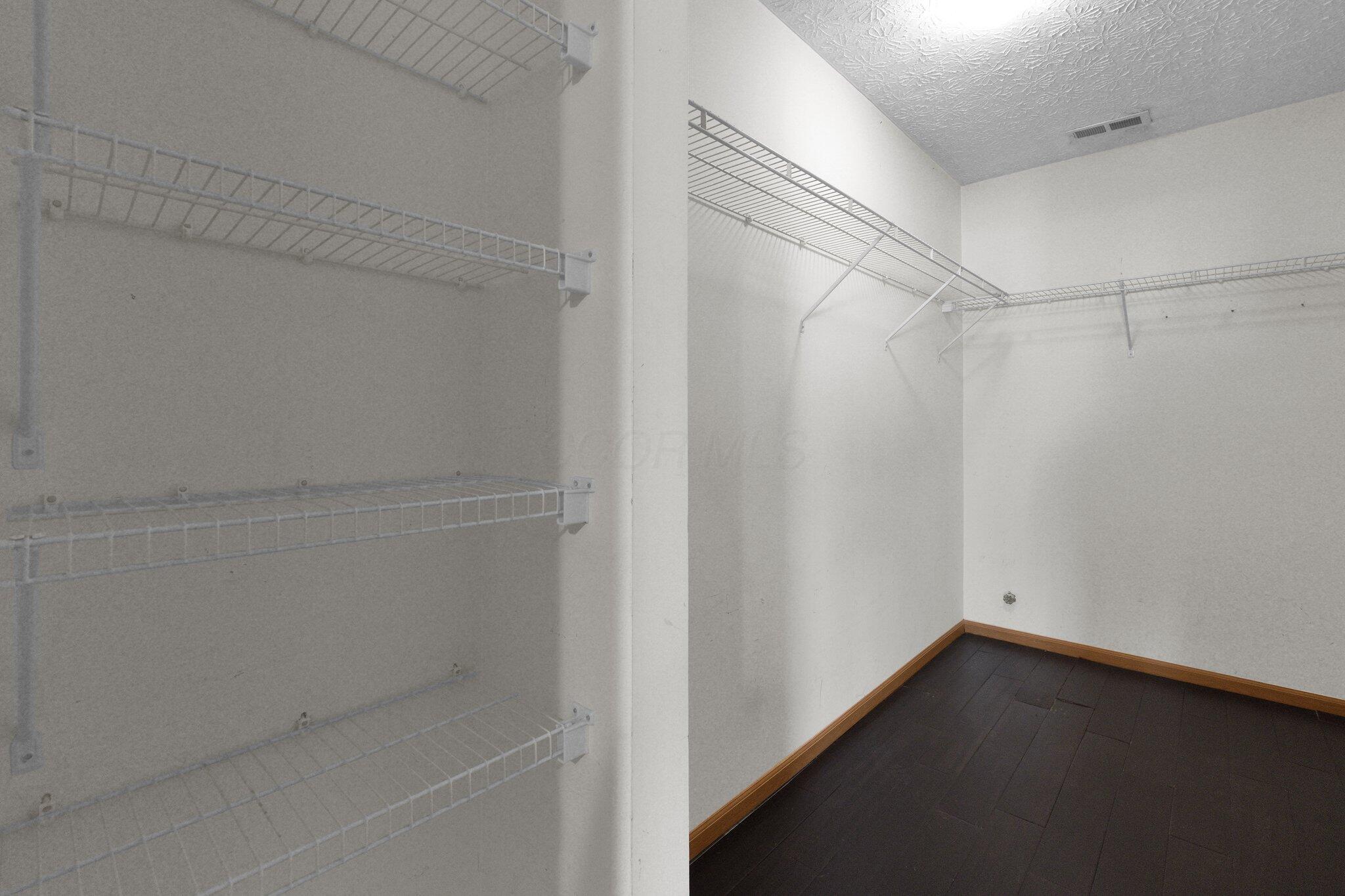 1807 Meadowlawn Drive Property Photo 15