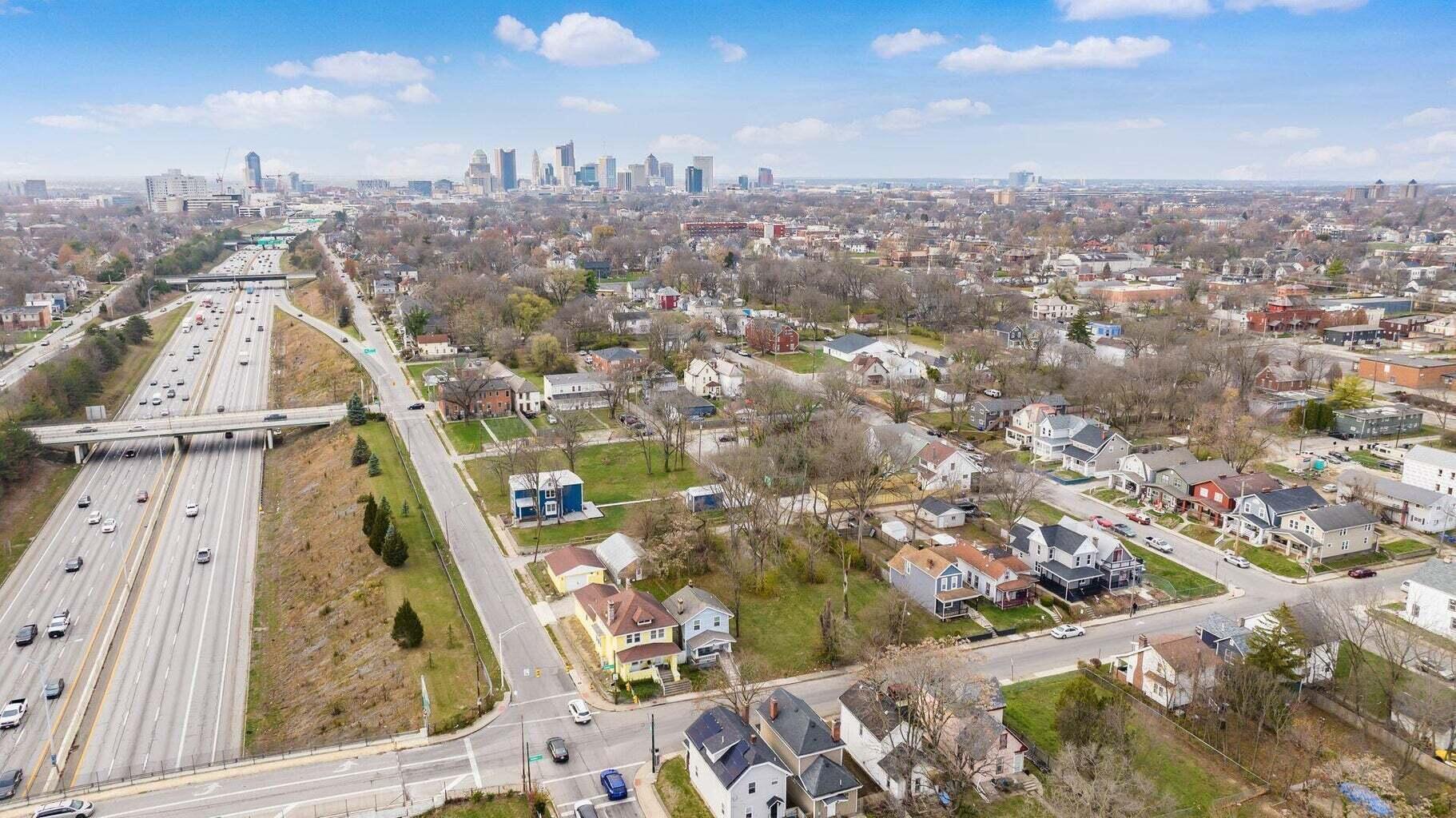 1436 Cole Street Property Photo 2