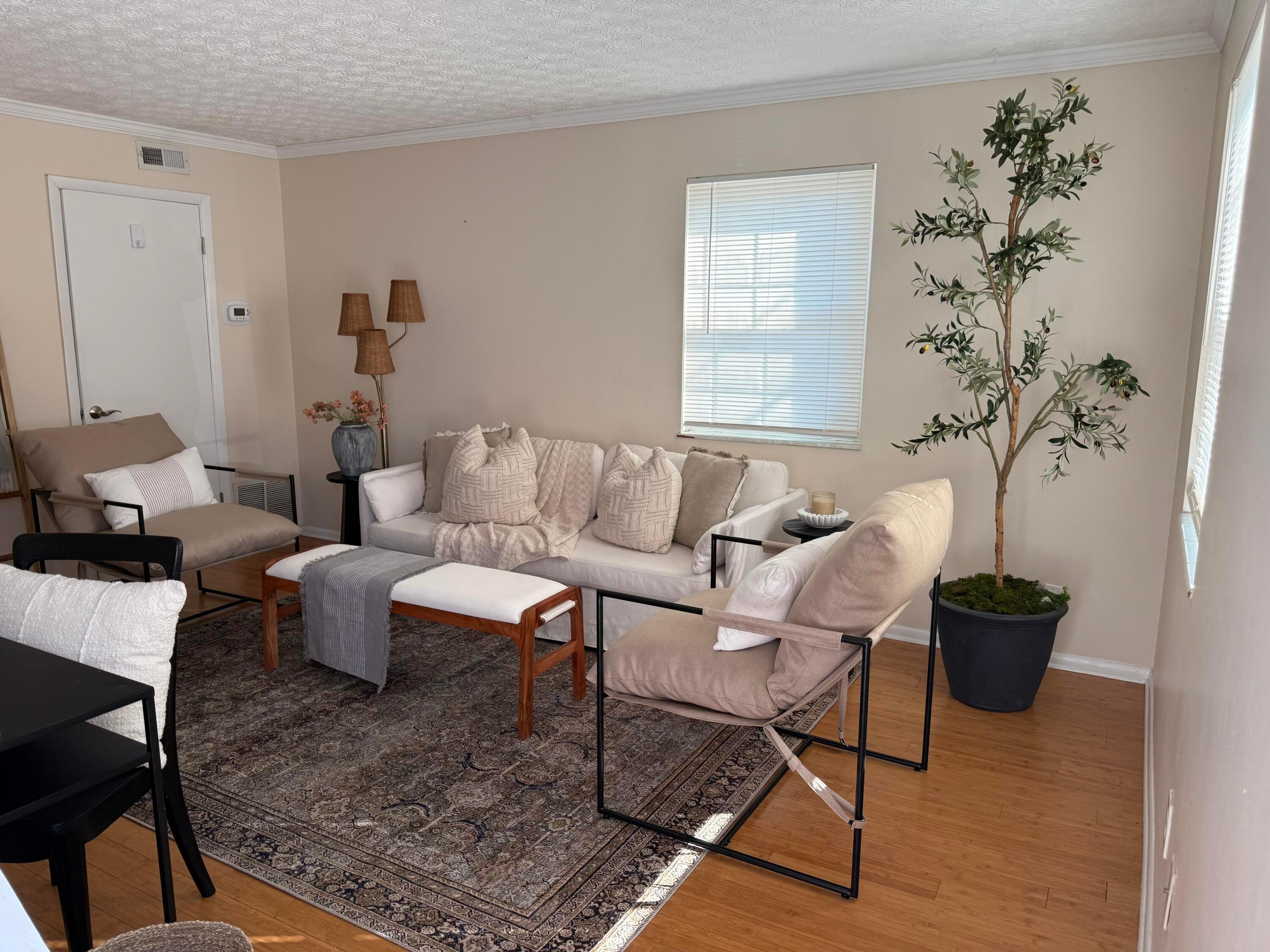 3027 Sunset Drive Property Photo 1