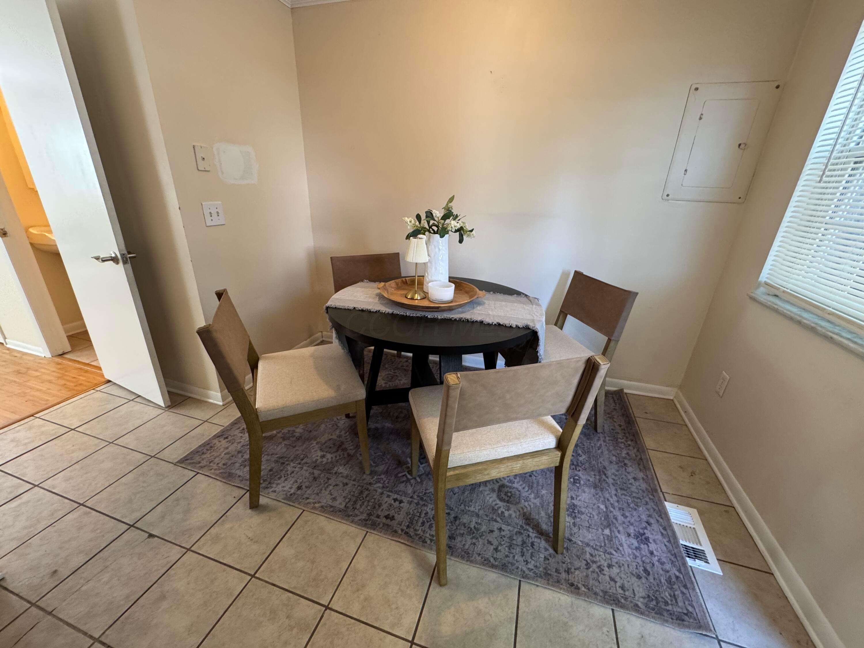 3027 Sunset Drive Property Photo 14