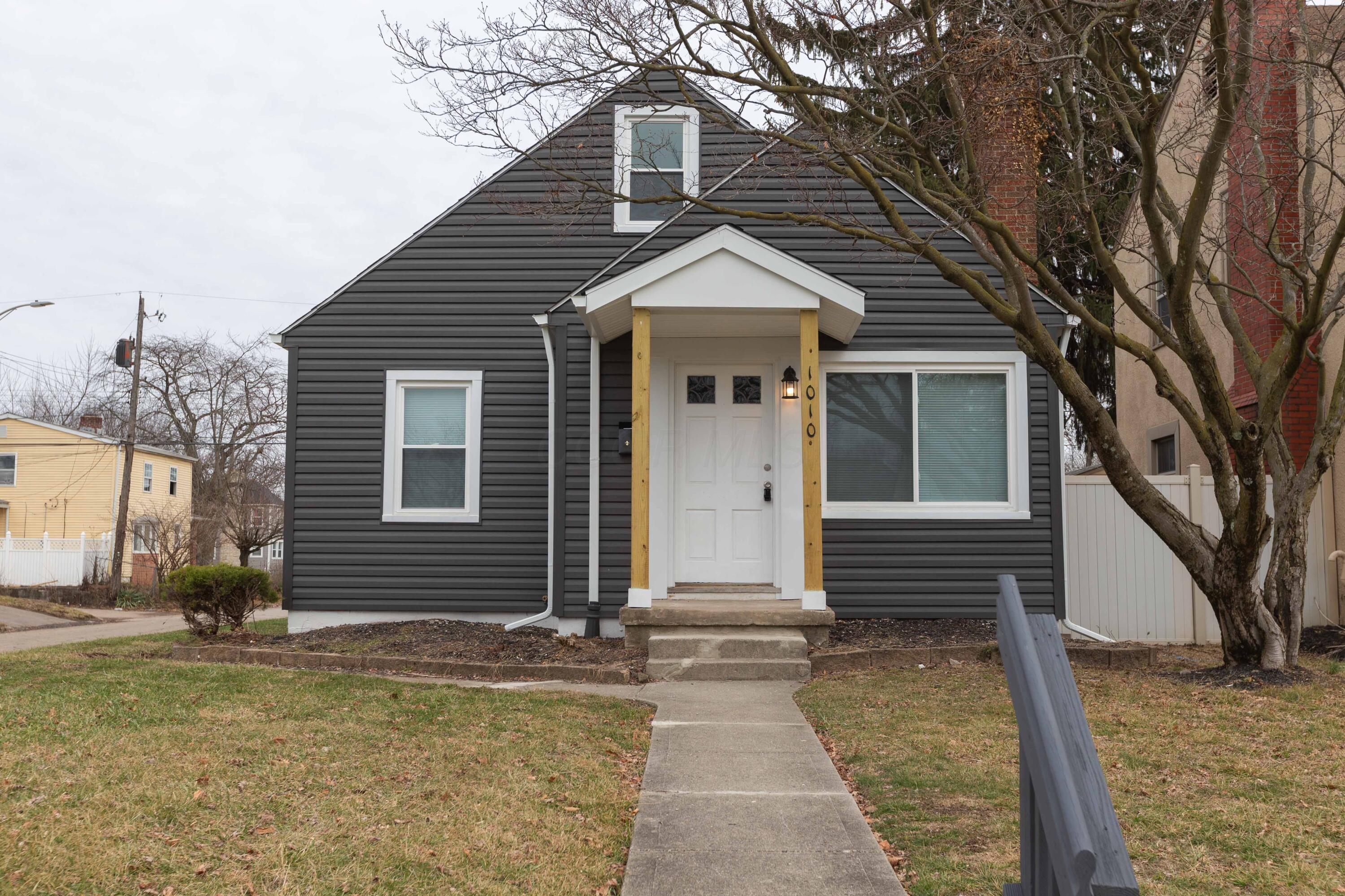1010 Geers Avenue Property Photo 1