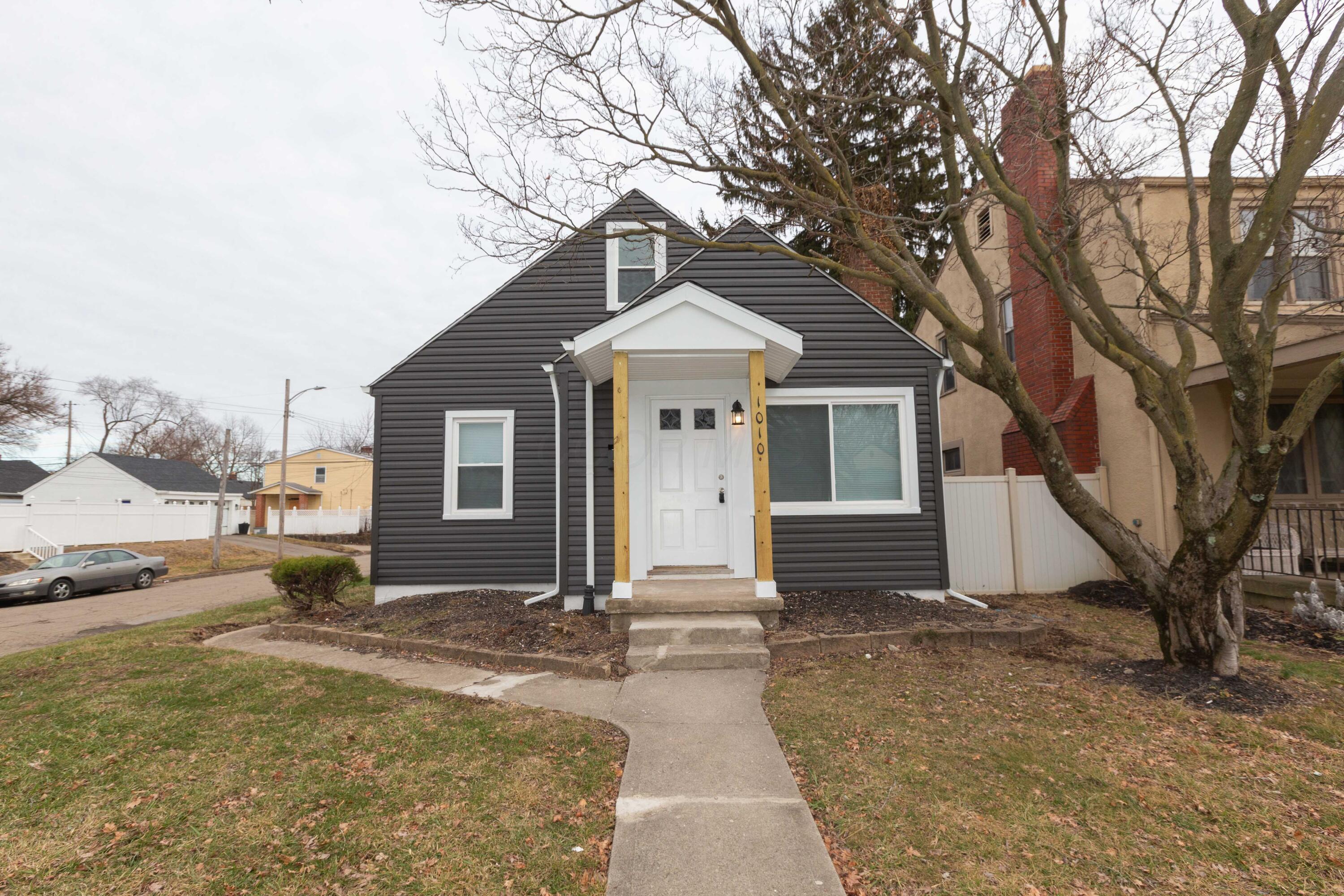 1010 Geers Avenue Property Photo 2