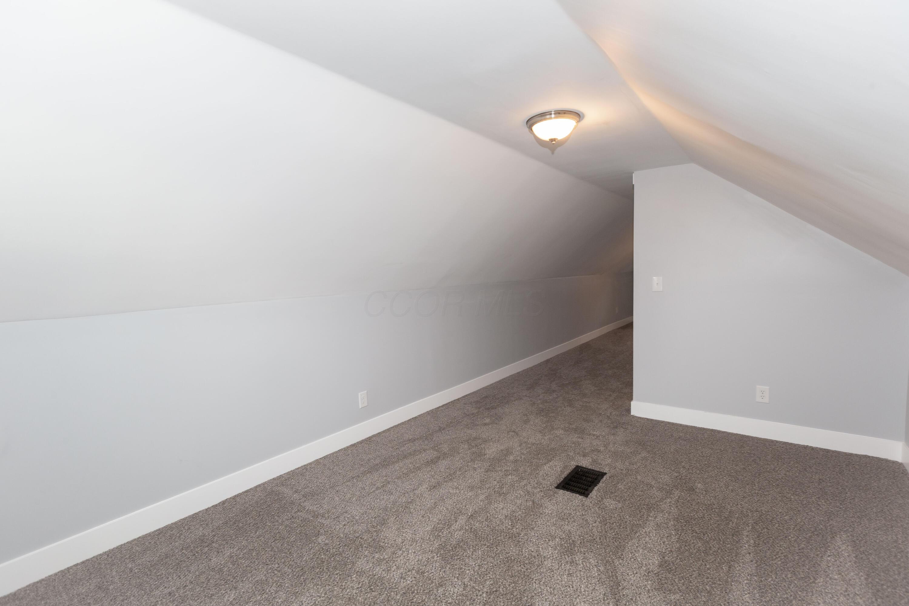 1010 Geers Avenue Property Photo 36
