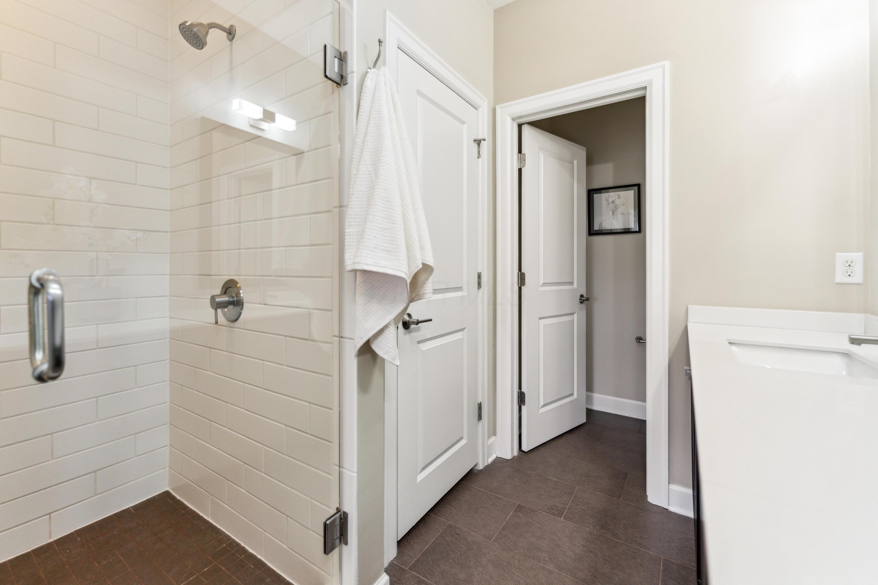 1061 Harrison Park Place Property Photo 26