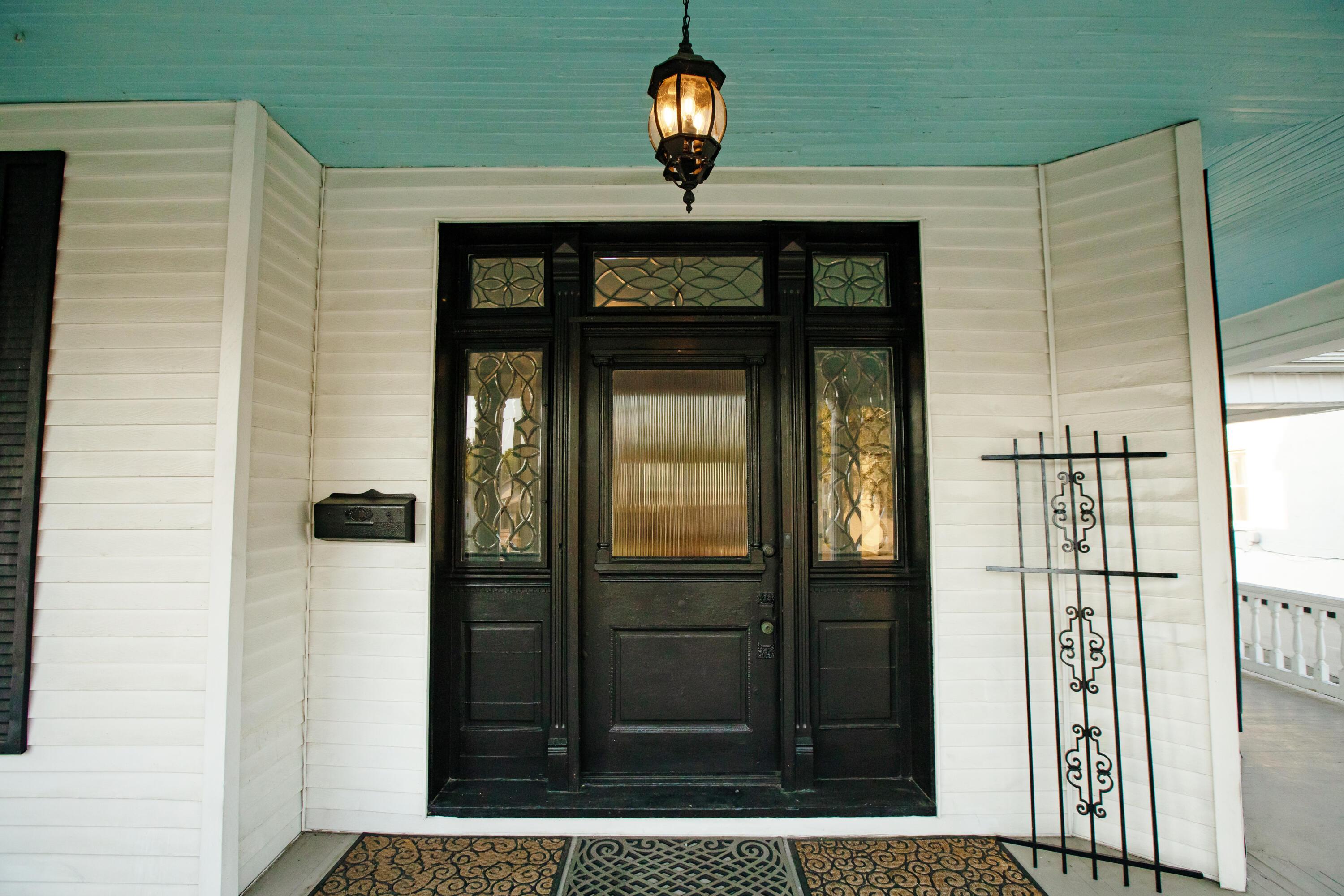 433 Jefferson Street Property Photo 6