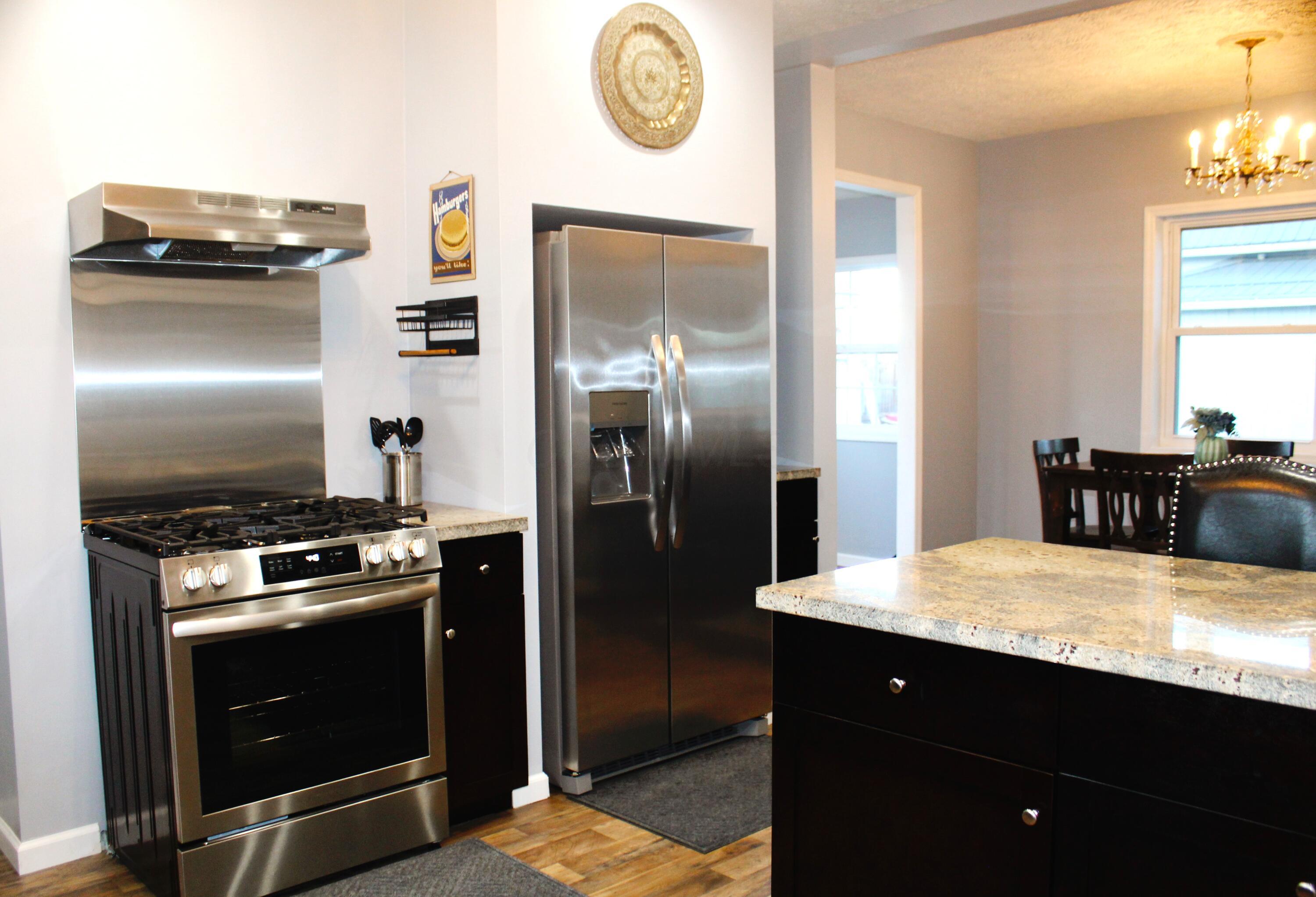433 Jefferson Street Property Photo 40