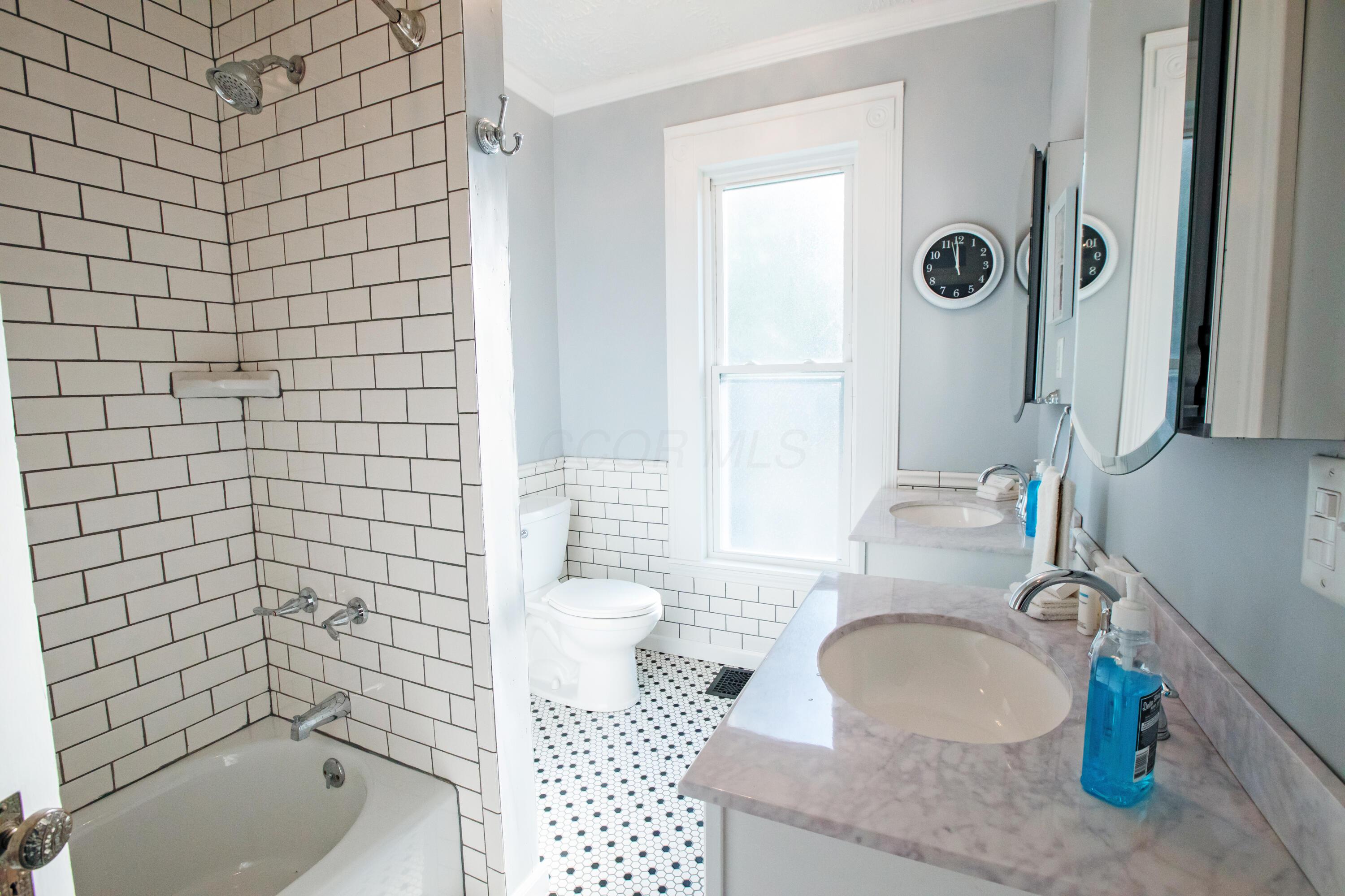 433 Jefferson Street Property Photo 69
