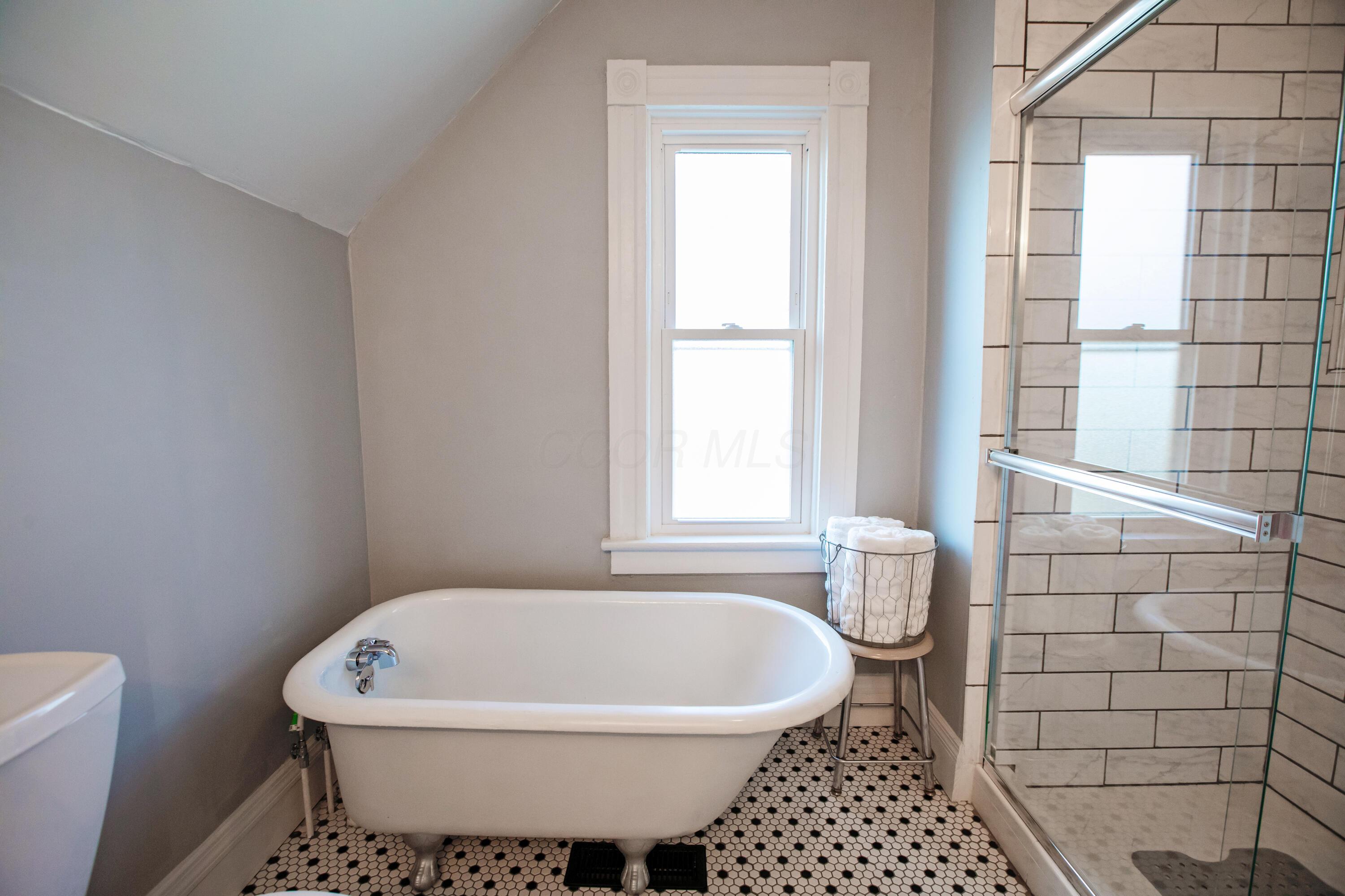 433 Jefferson Street Property Photo 80
