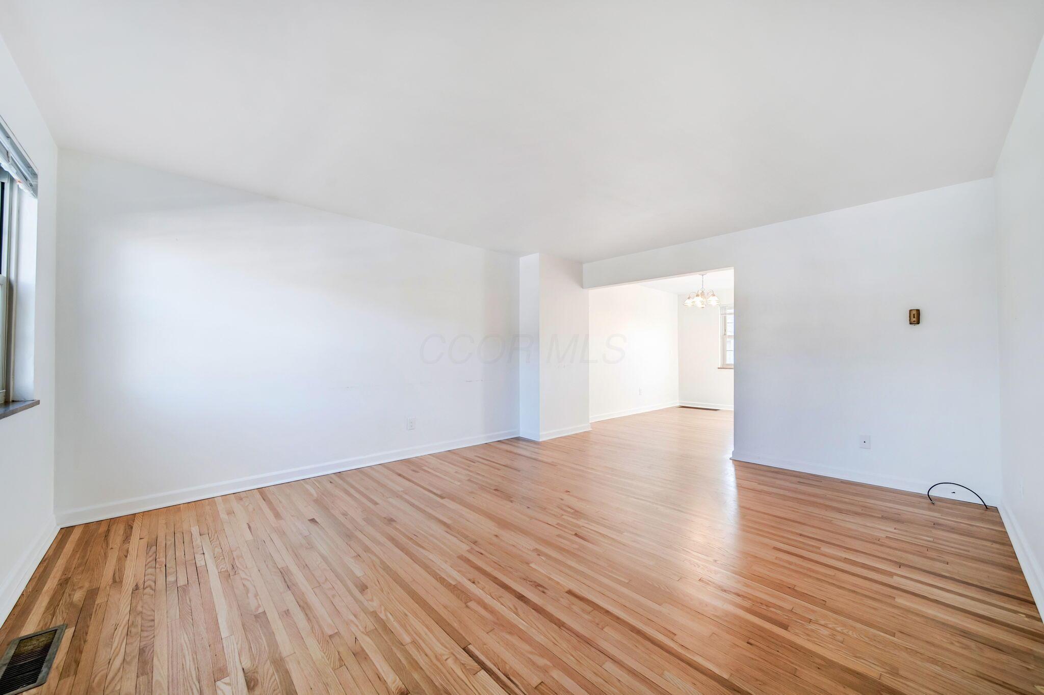 1809 Northwest Court, C Property Photo 8