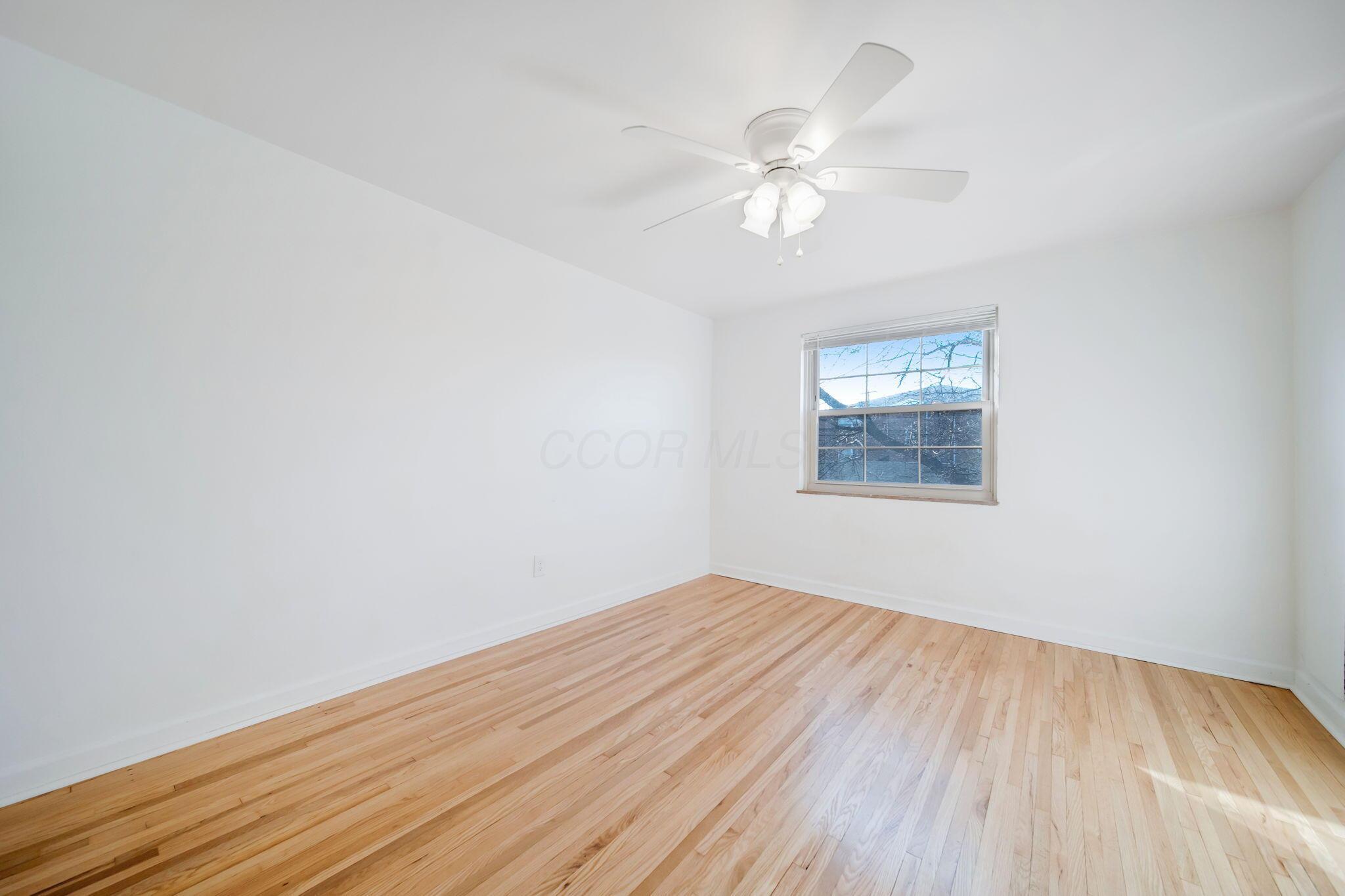 1809 Northwest Court, C Property Photo 12