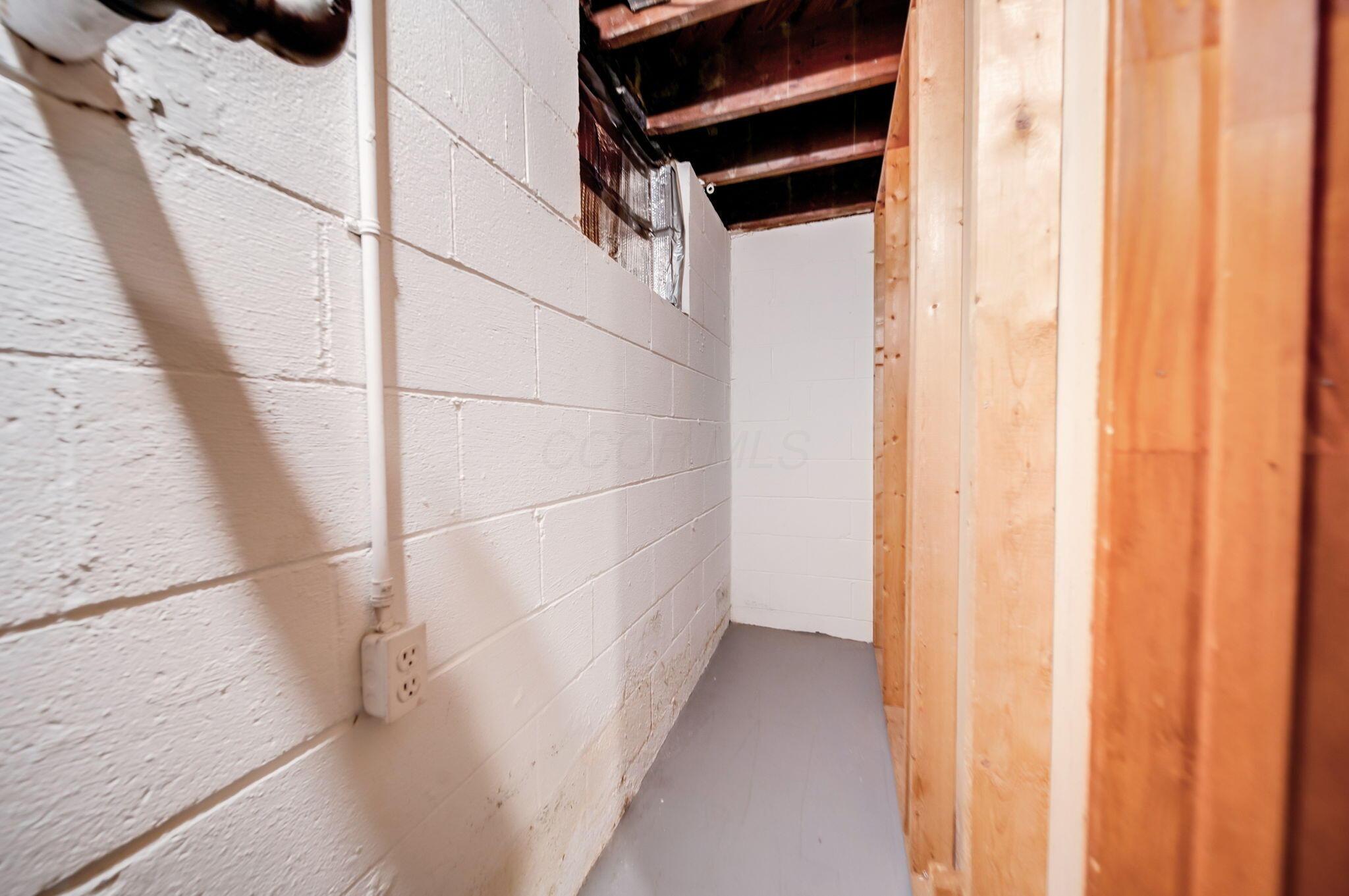 1809 Northwest Court, C Property Photo 25