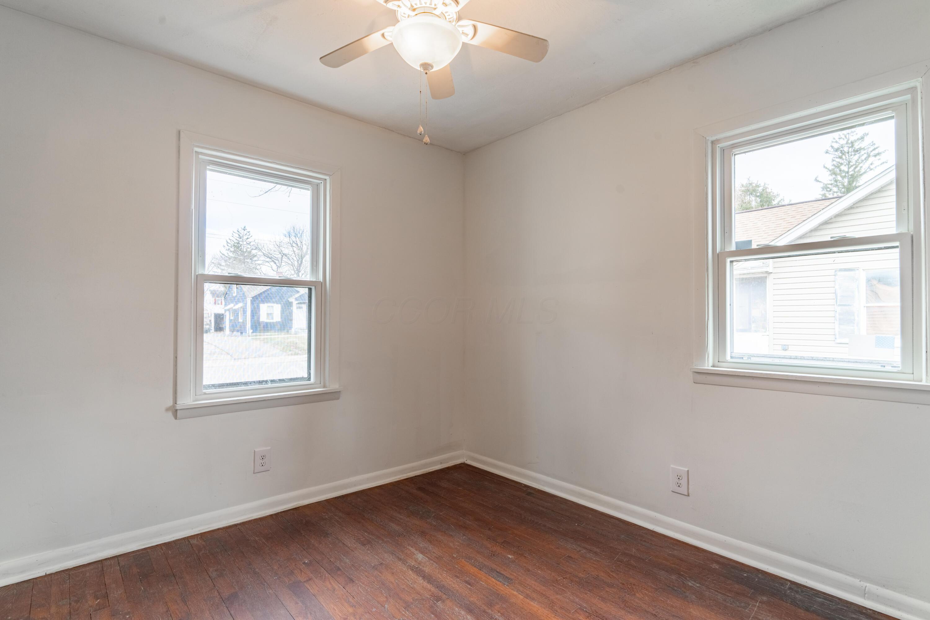 2398 Joyce Avenue Property Photo 11