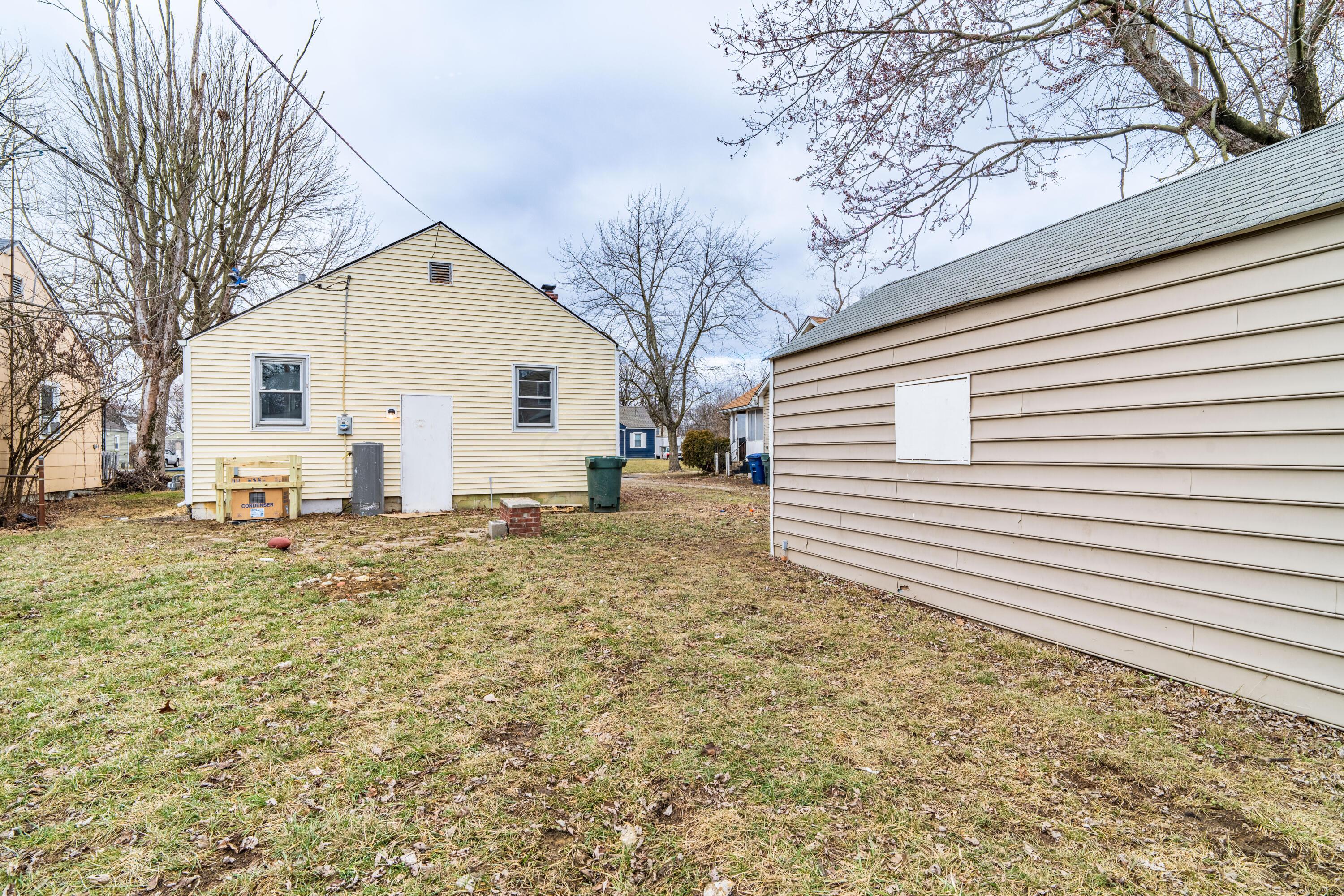 2398 Joyce Avenue Property Photo 16