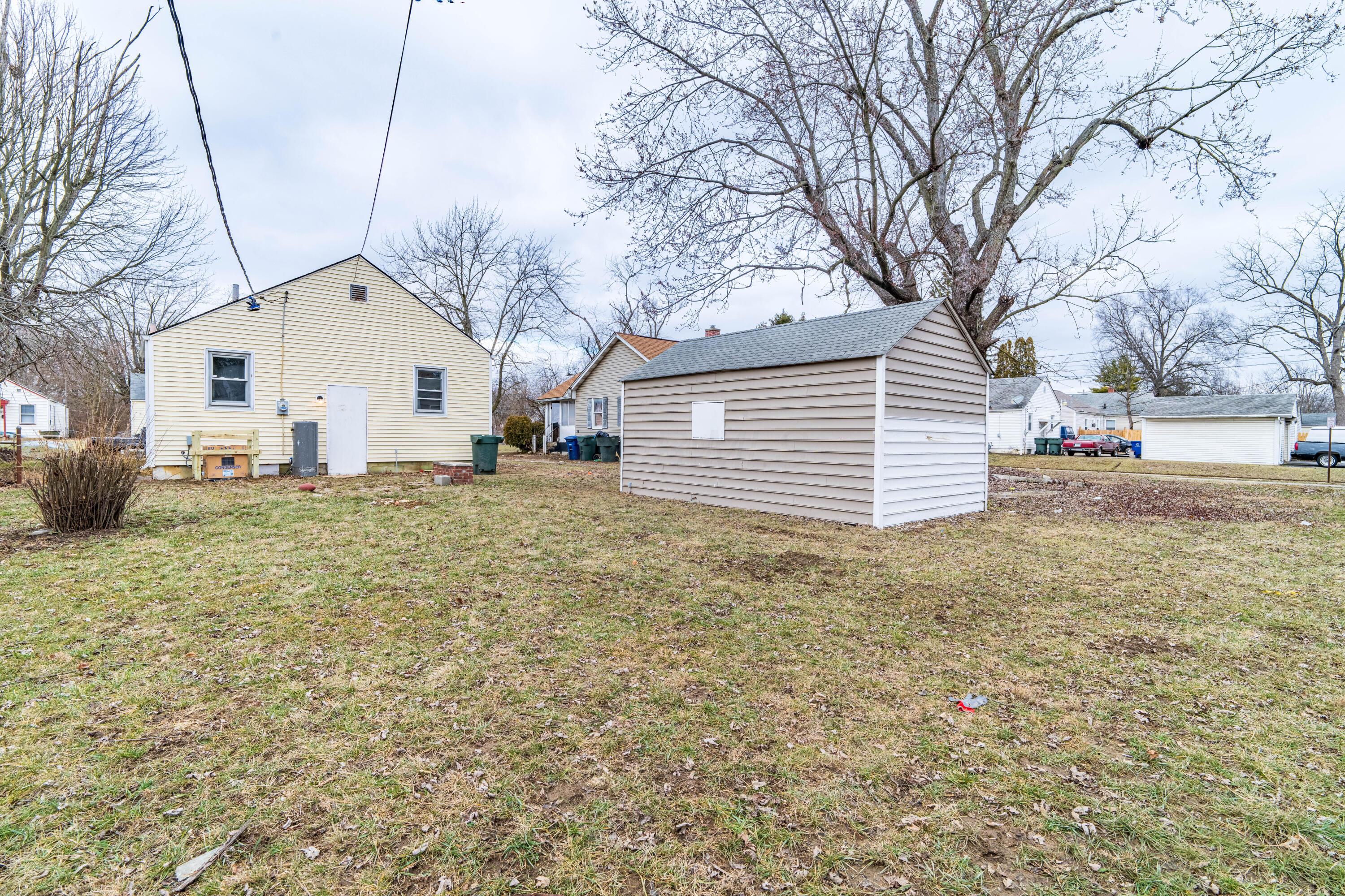 2398 Joyce Avenue Property Photo 17