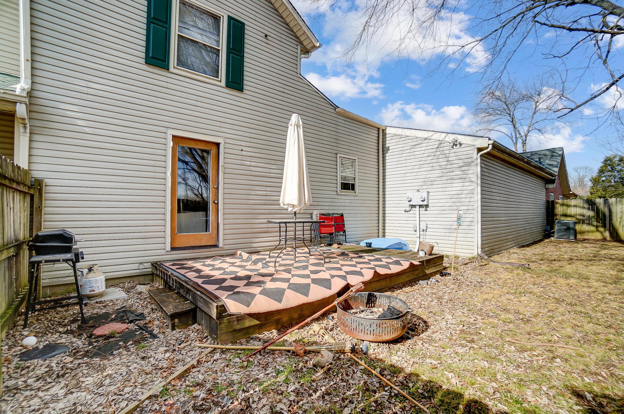 370 Main Street Property Photo 40