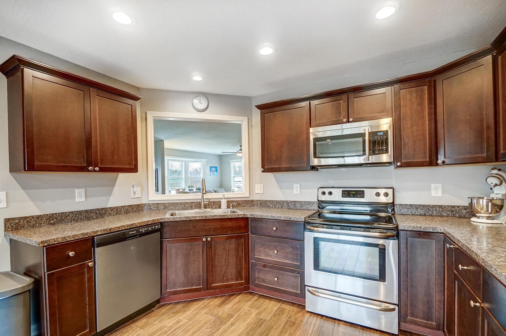 469 Treesong Road Property Photo 10