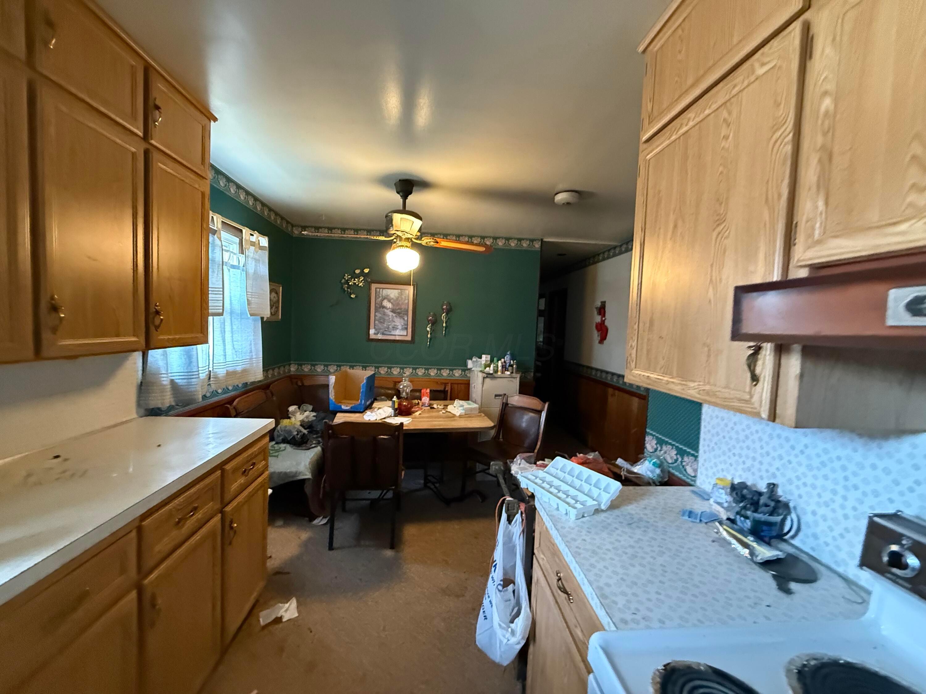 6909 Township Road 92 Property Photo 5
