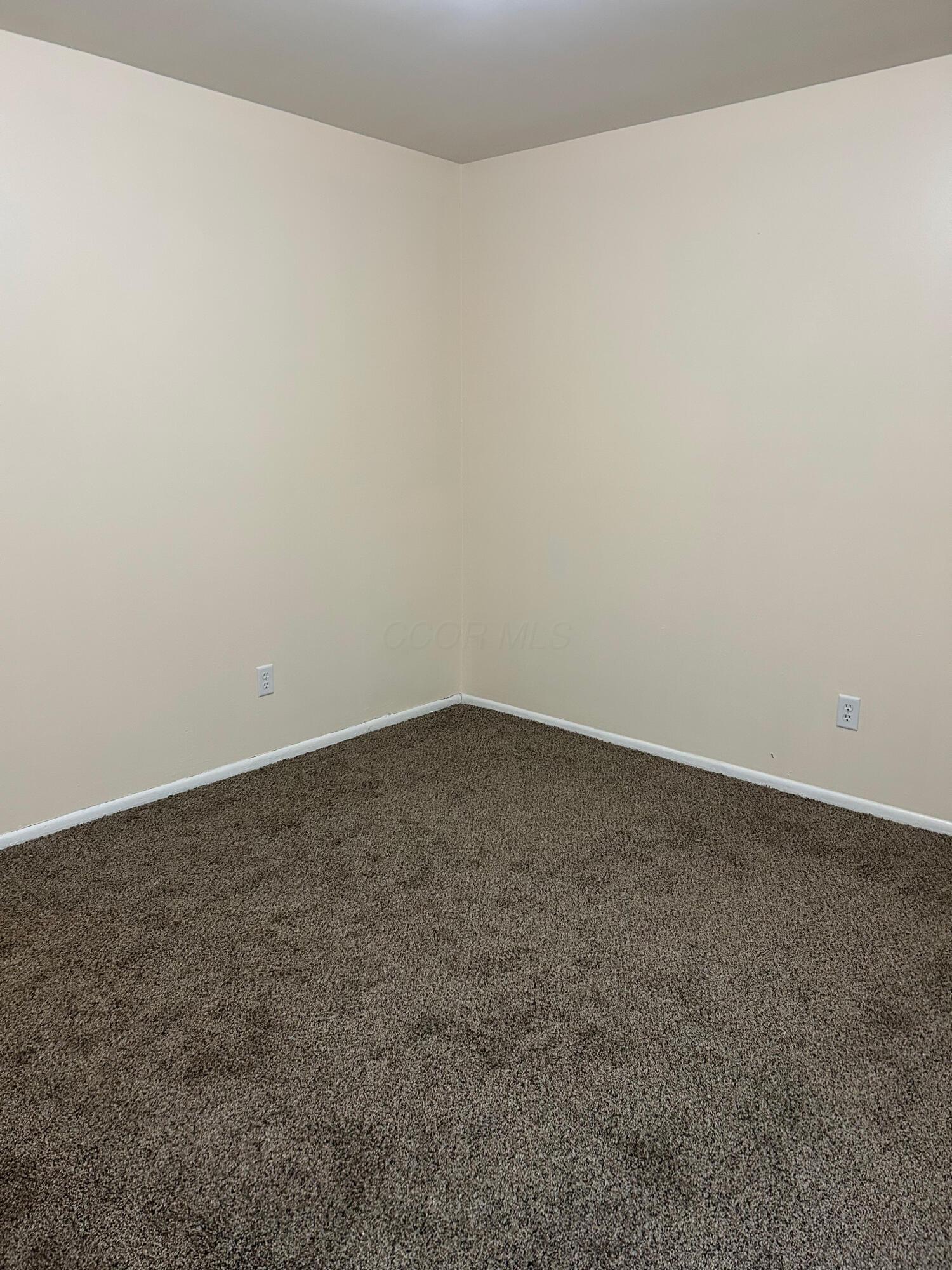 86 Tarryton Court W, 16d Property Photo 10