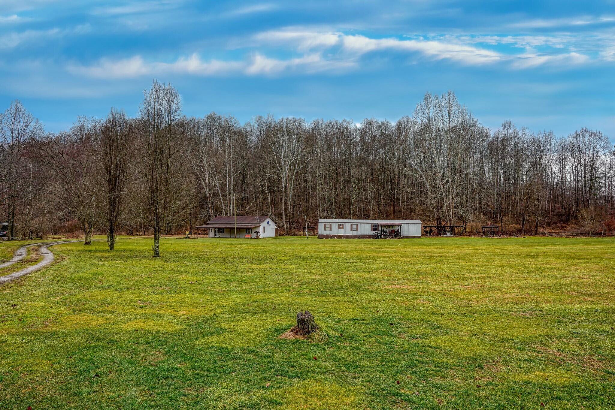 1741 Sheldon Cartro Road Property Photo