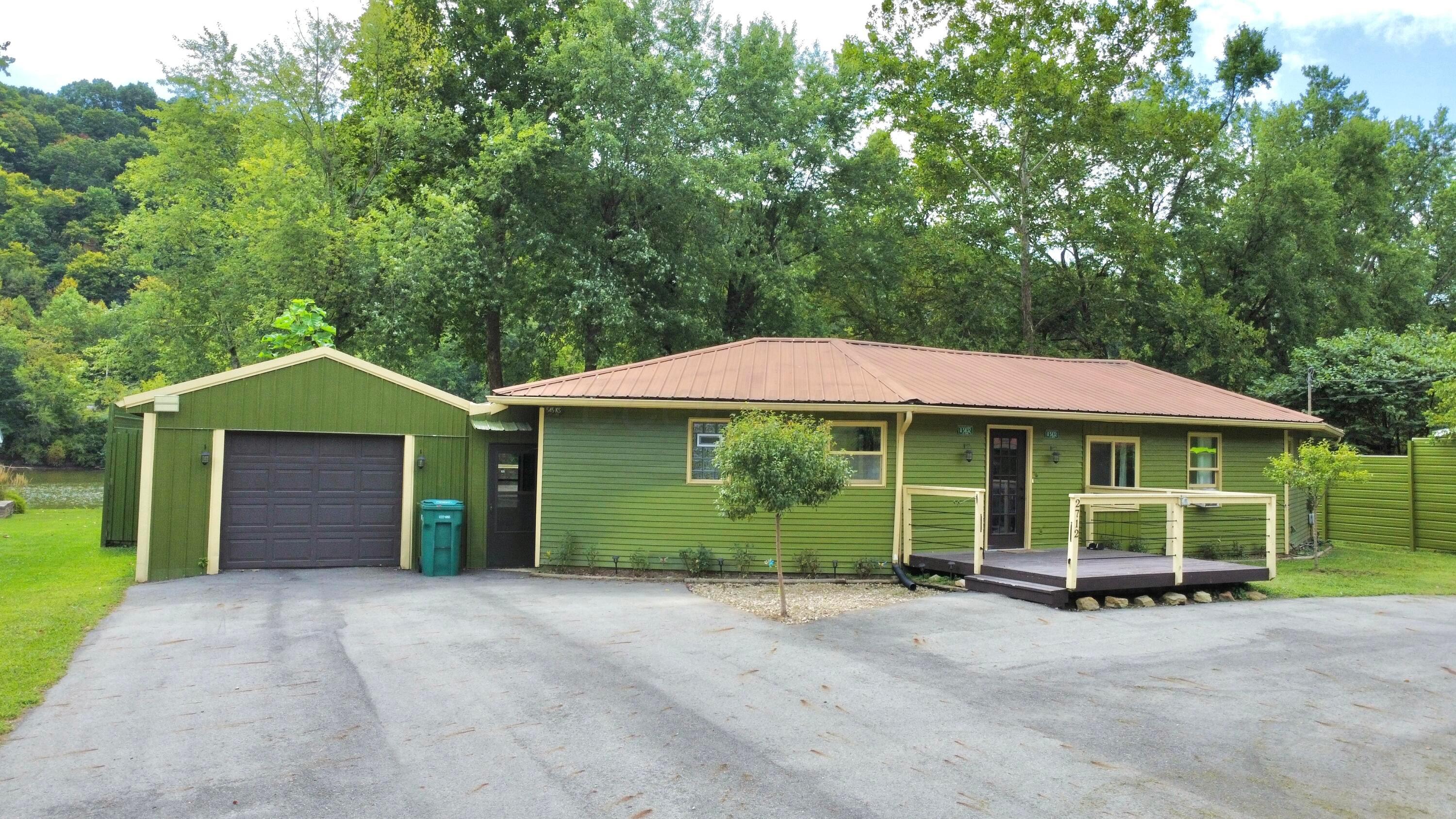 2712 Sycamore Lane Property Photo