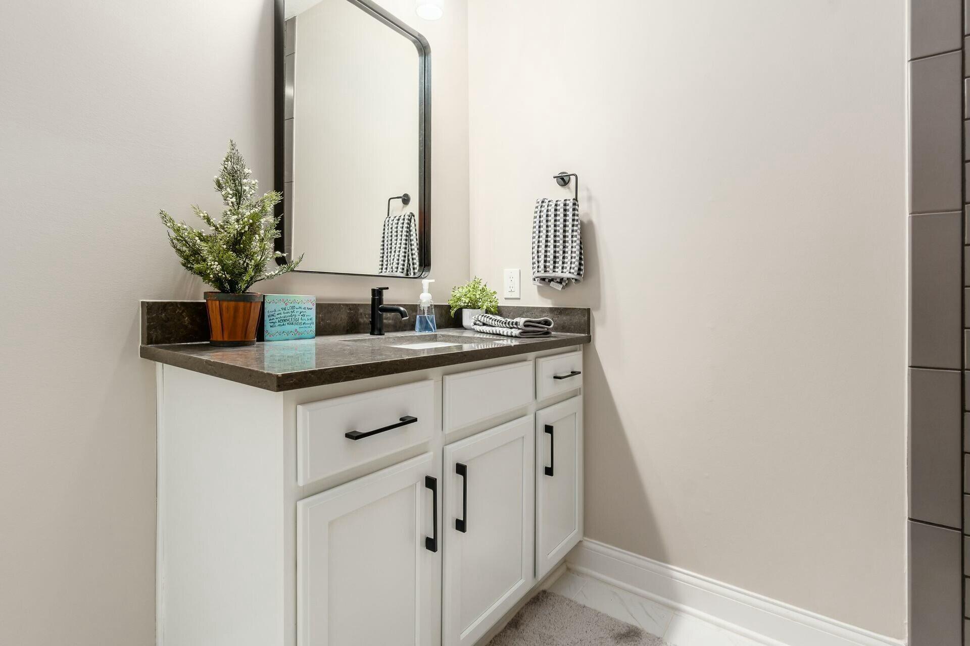 6167 Deer Cliff Road Property Photo 24