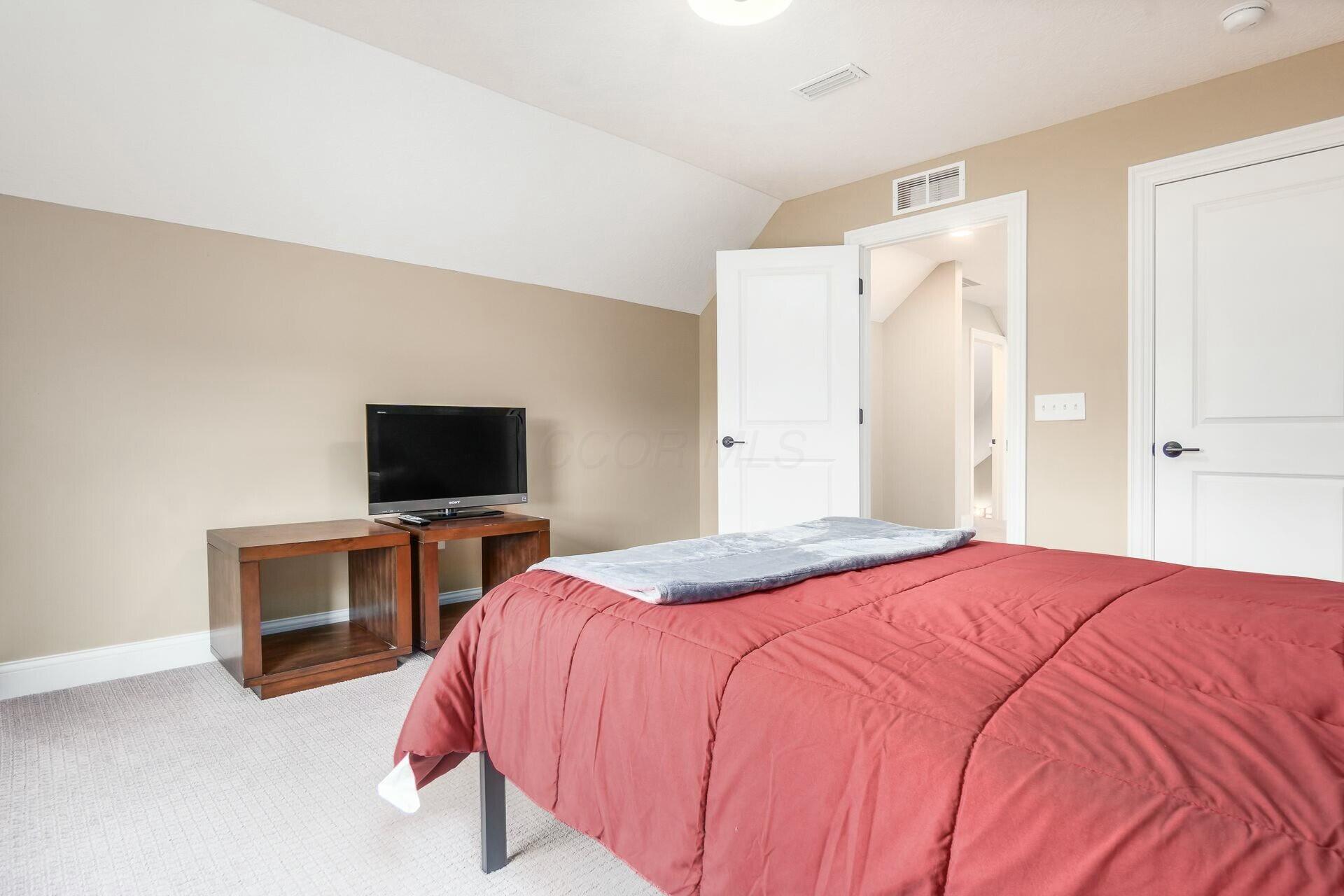 6167 Deer Cliff Road Property Photo 30