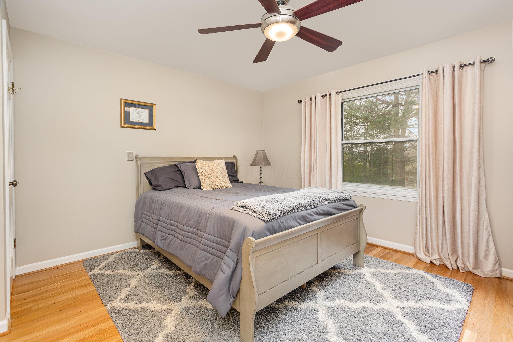 2615 Charing Road, B Property Photo 8