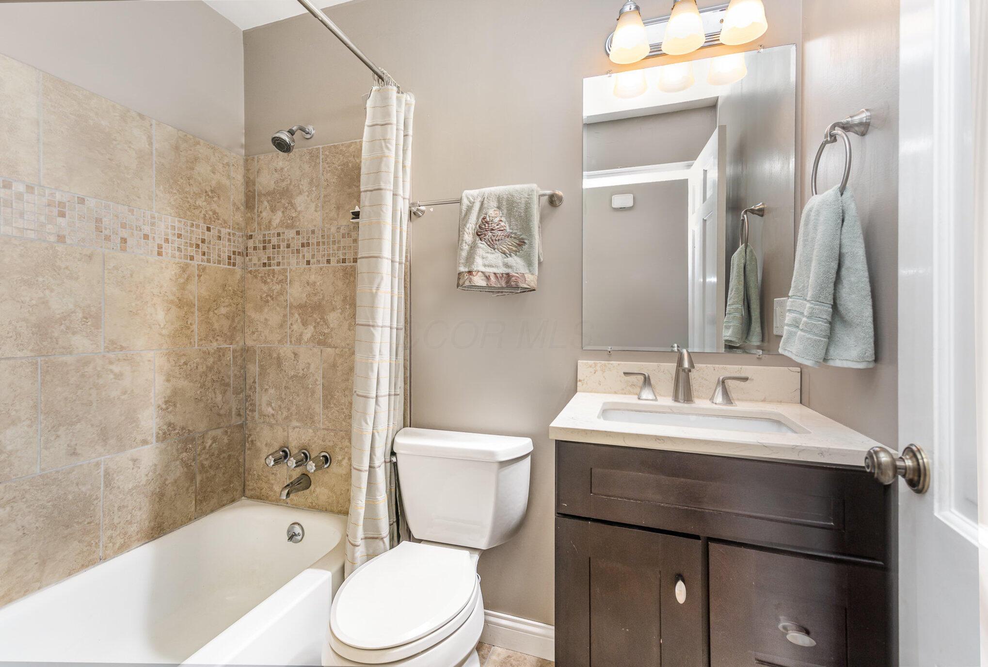 2615 Charing Road, B Property Photo 13