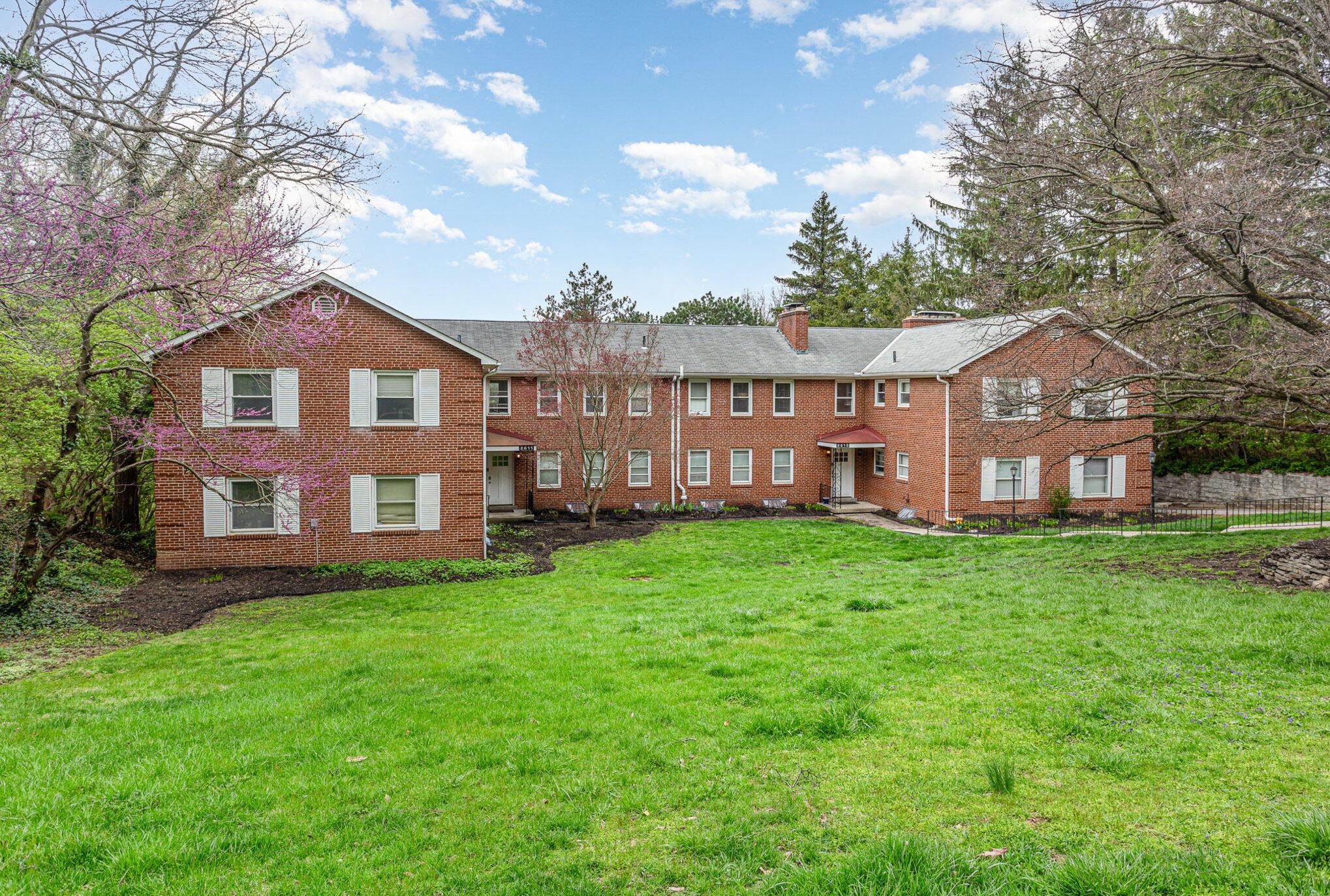 2615 Charing Road, B Property Photo 14