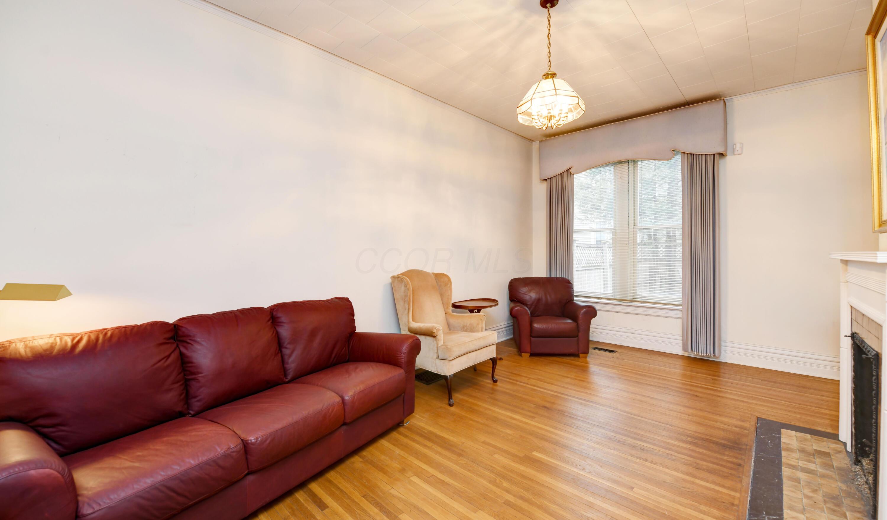 53 Linwood Avenue Property Photo 8