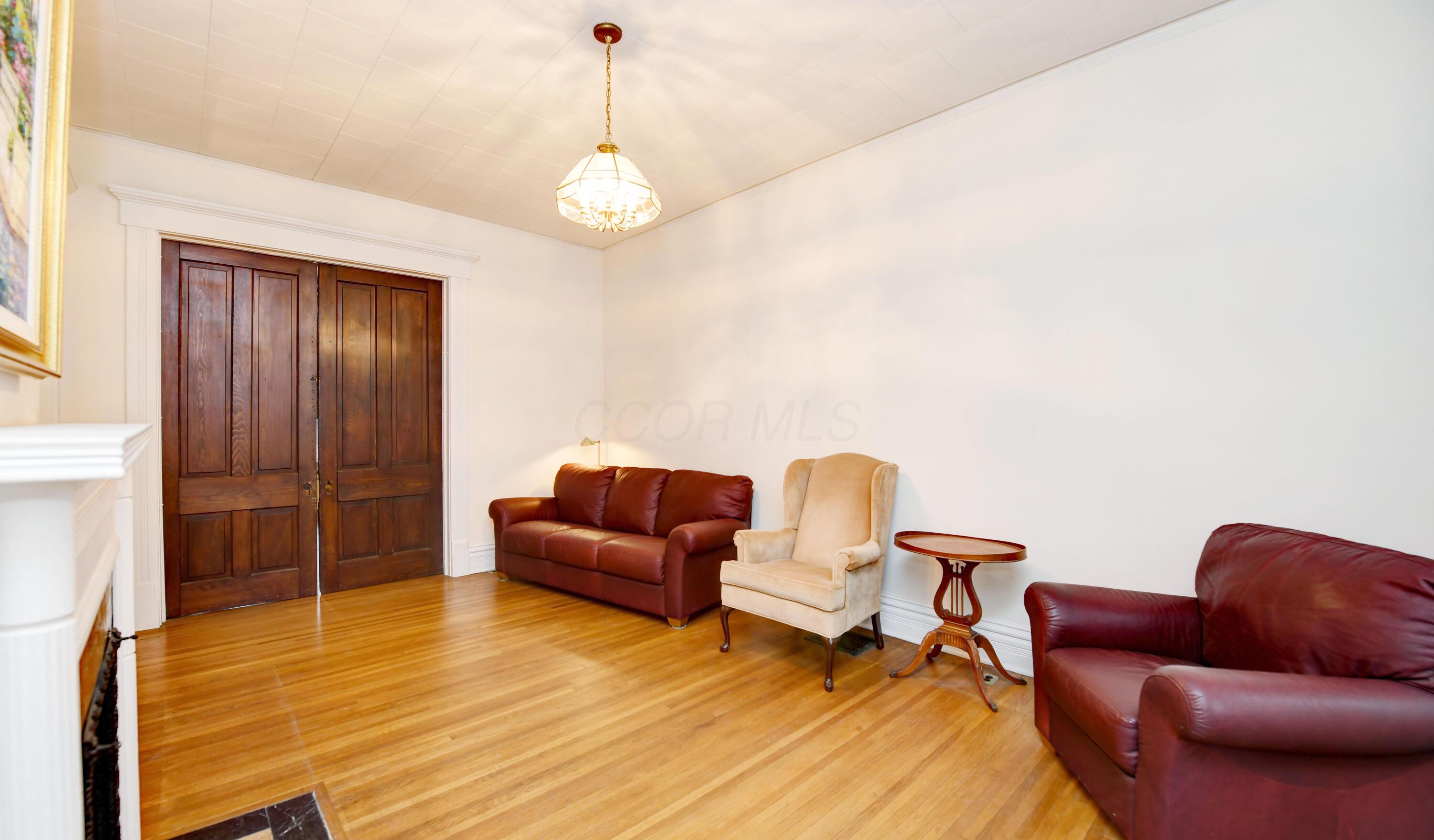 53 Linwood Avenue Property Photo 9