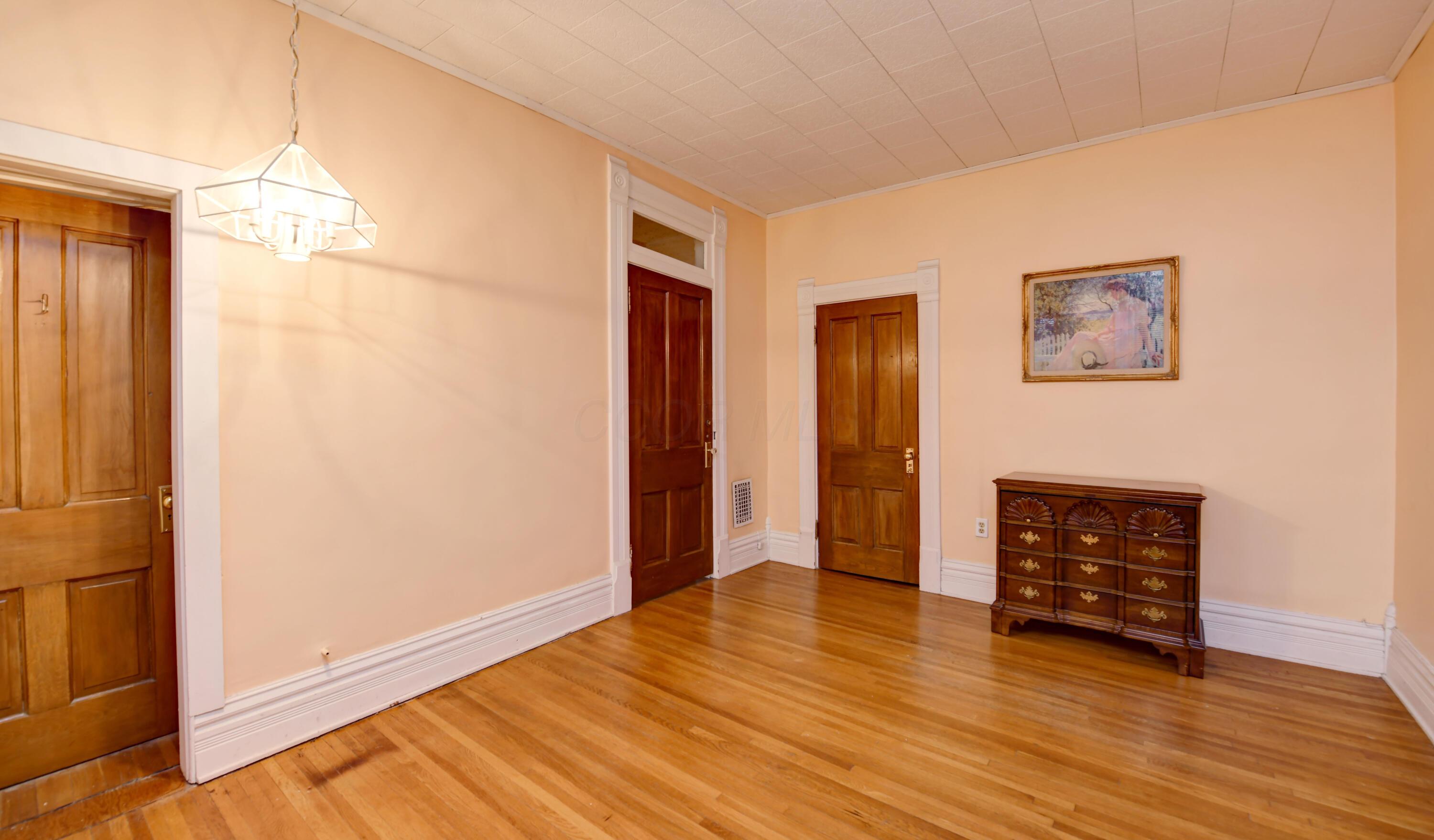 53 Linwood Avenue Property Photo 24