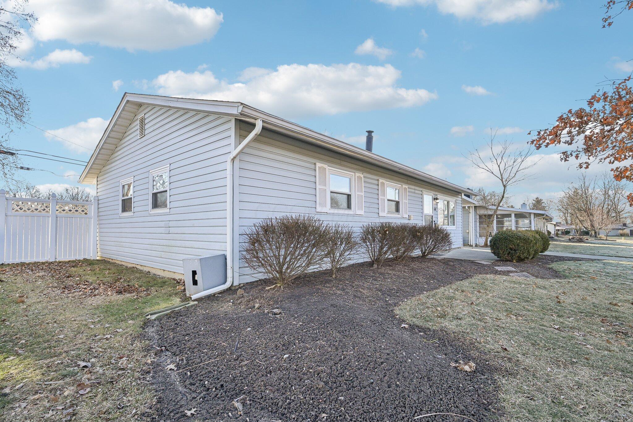 1148 Hillridge Road Property Photo 4