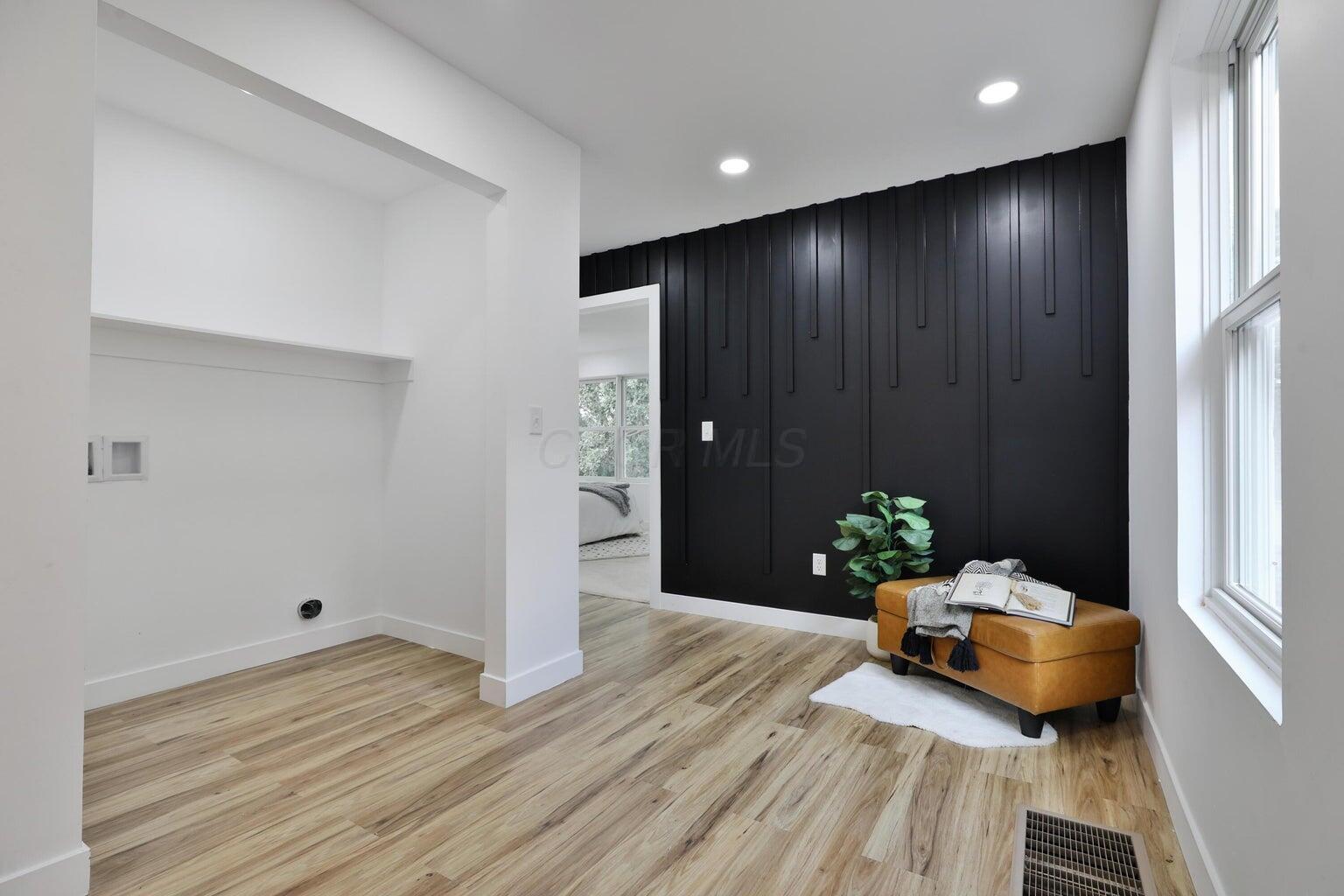 628 Oakwood Avenue Property Photo 18
