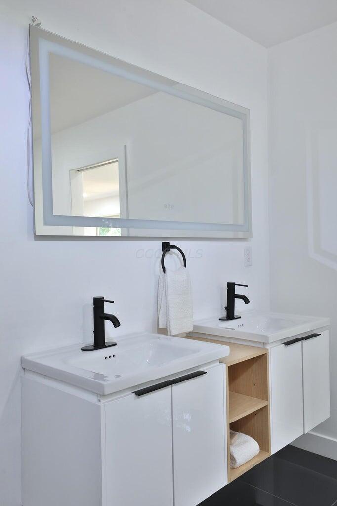 628 Oakwood Avenue Property Photo 24