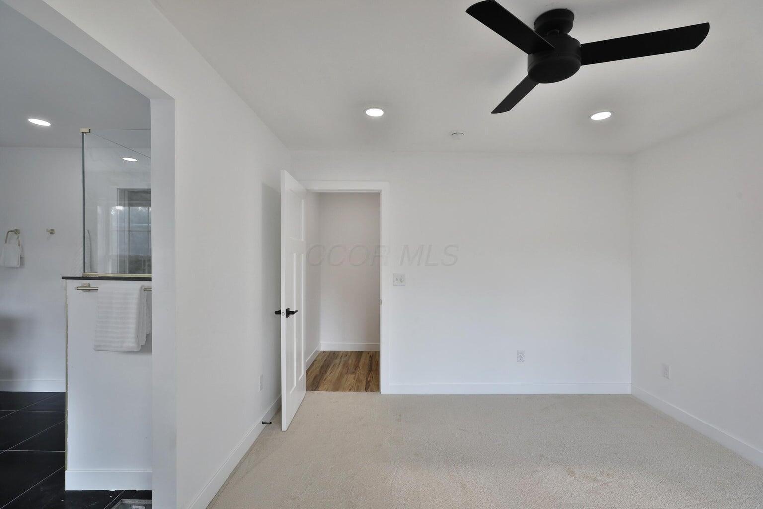 628 Oakwood Avenue Property Photo 27