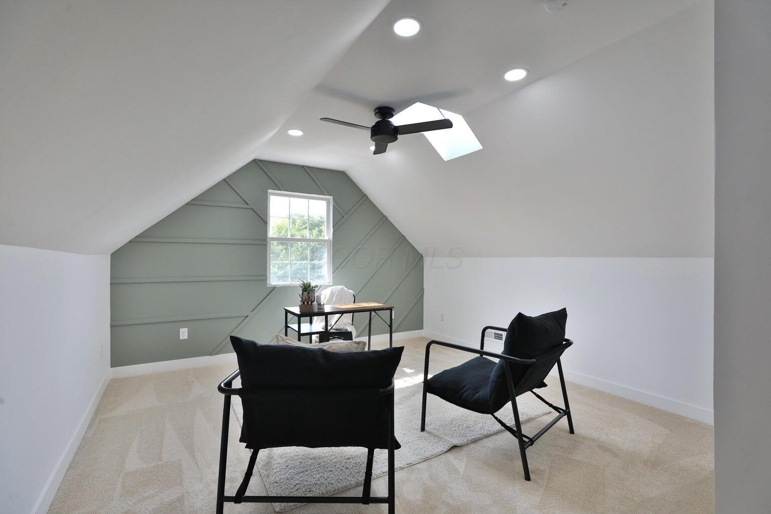 628 Oakwood Avenue Property Photo 42