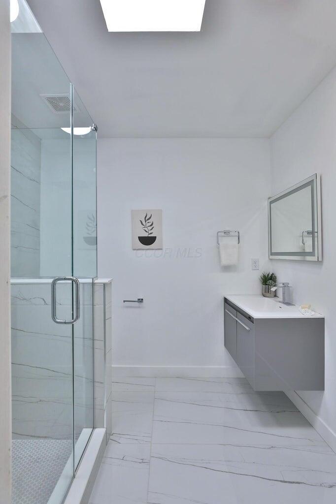 628 Oakwood Avenue Property Photo 44