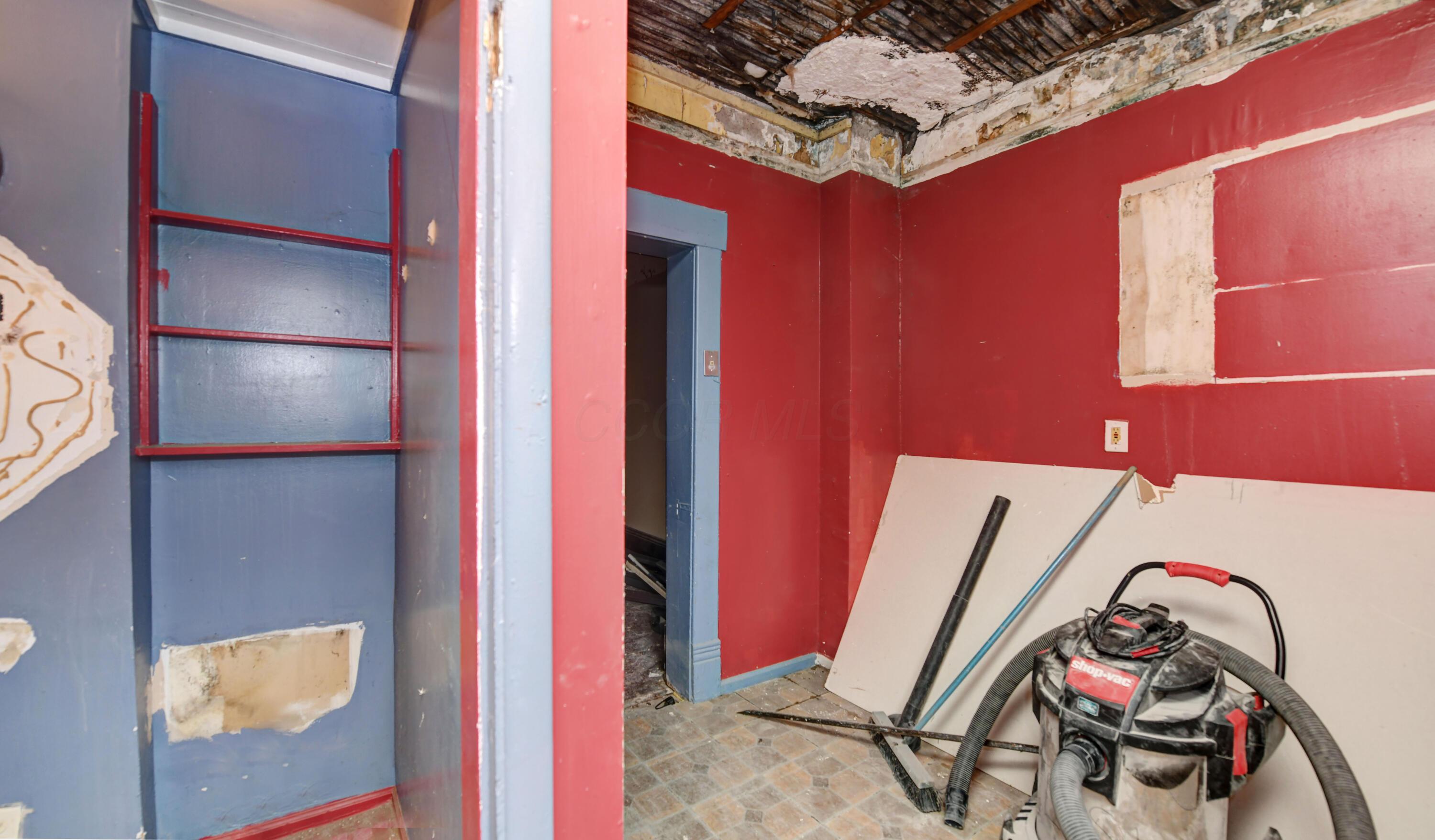 37 - 39 Latta Avenue Property Photo 11